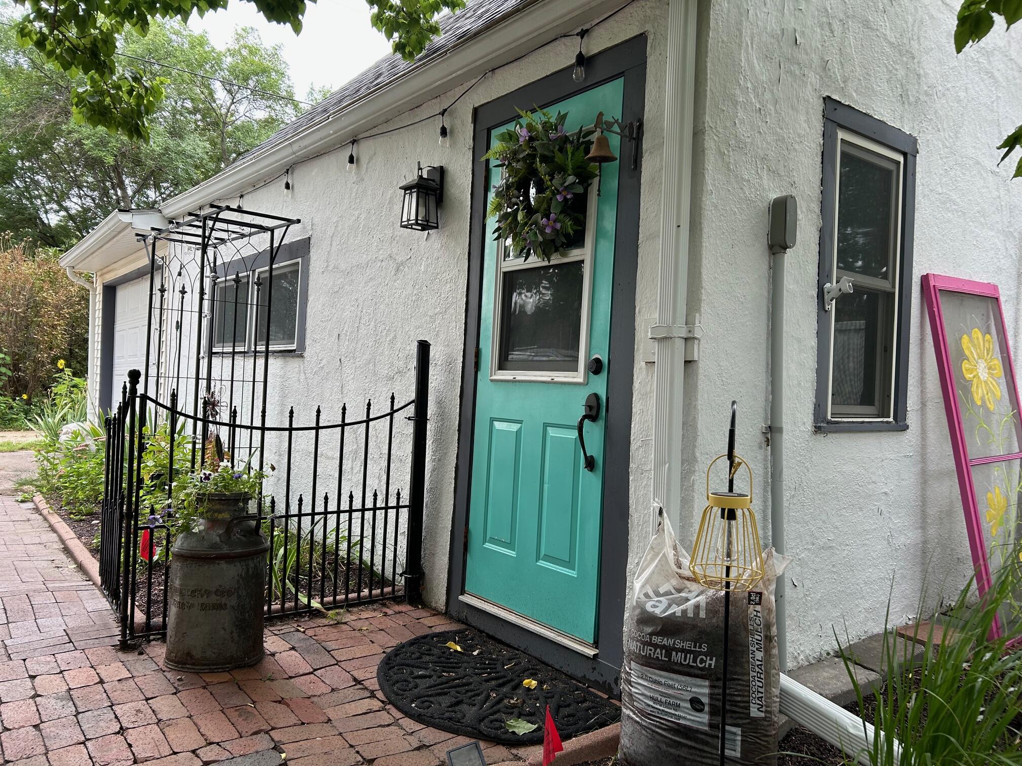 207 W 11th Ave
