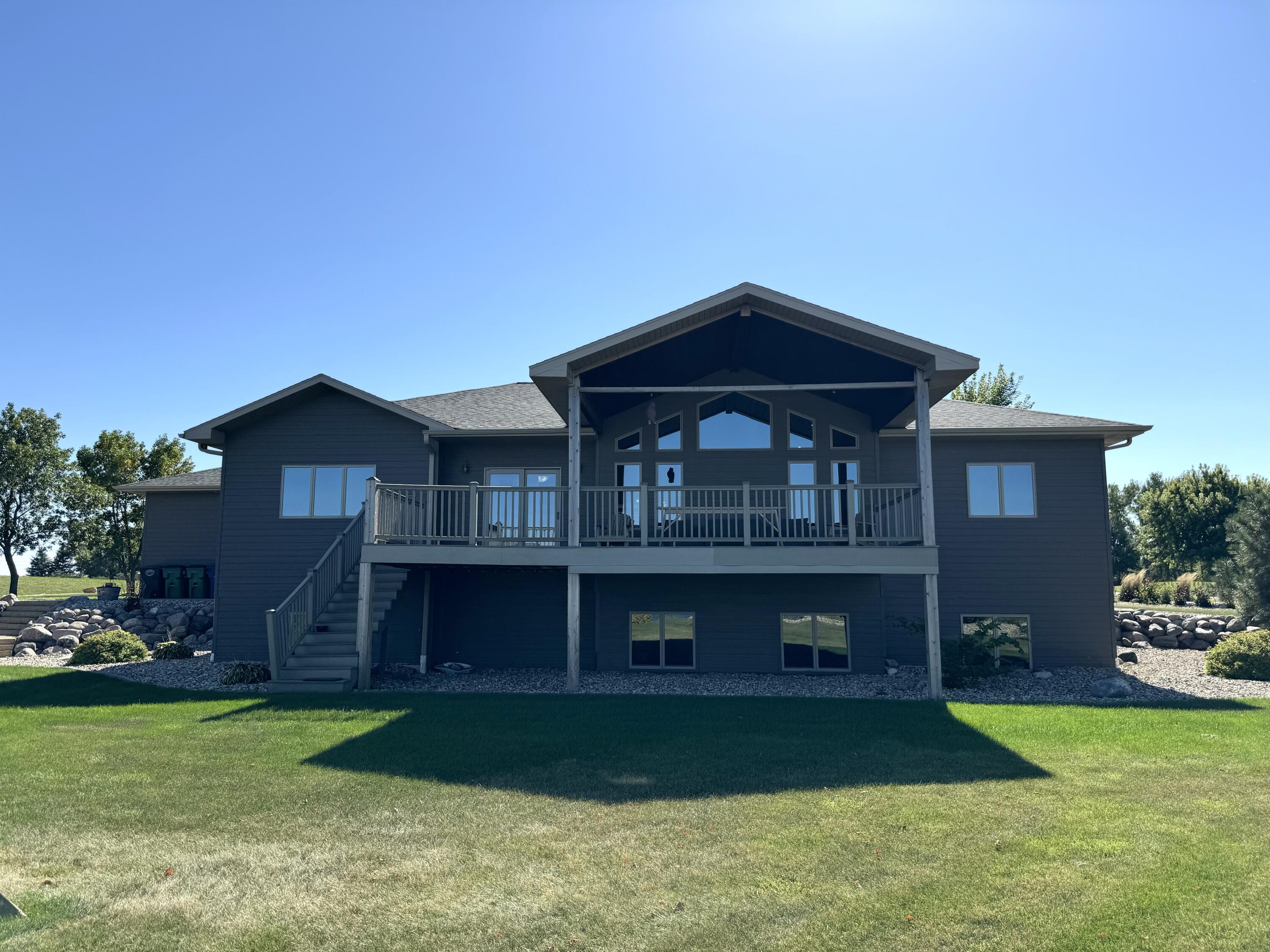 2404 Dean Dr