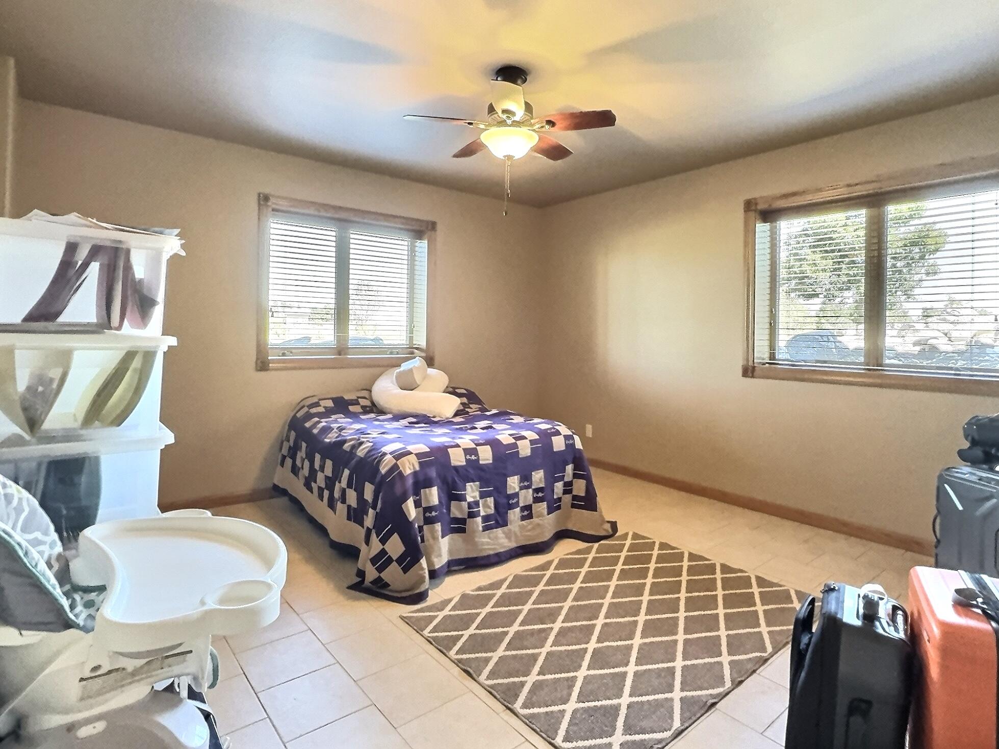 2404 Dean Dr