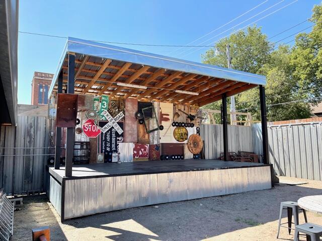 511 N Main St