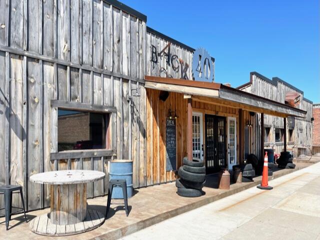 511 N Main St