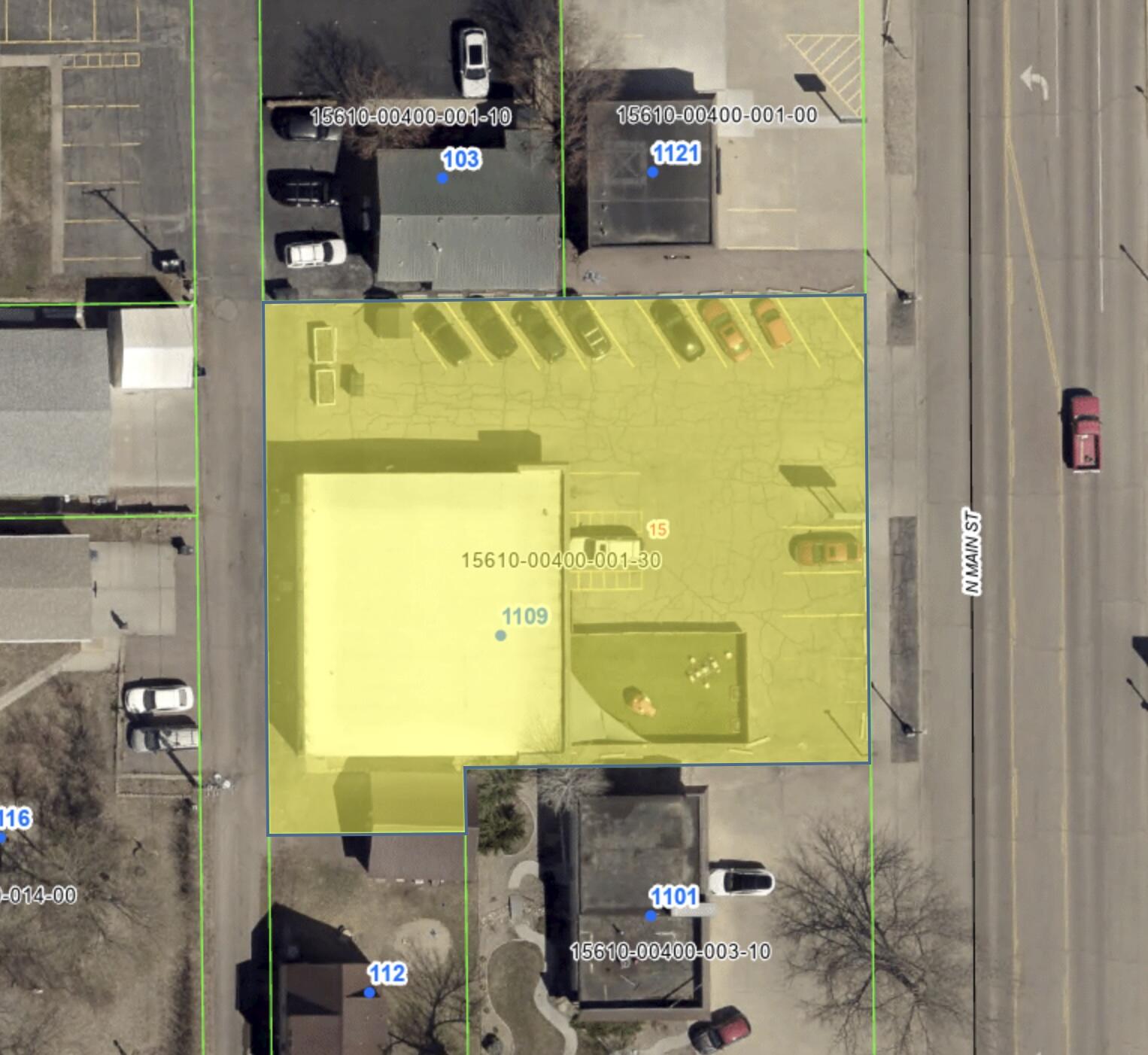 1109 N Main St