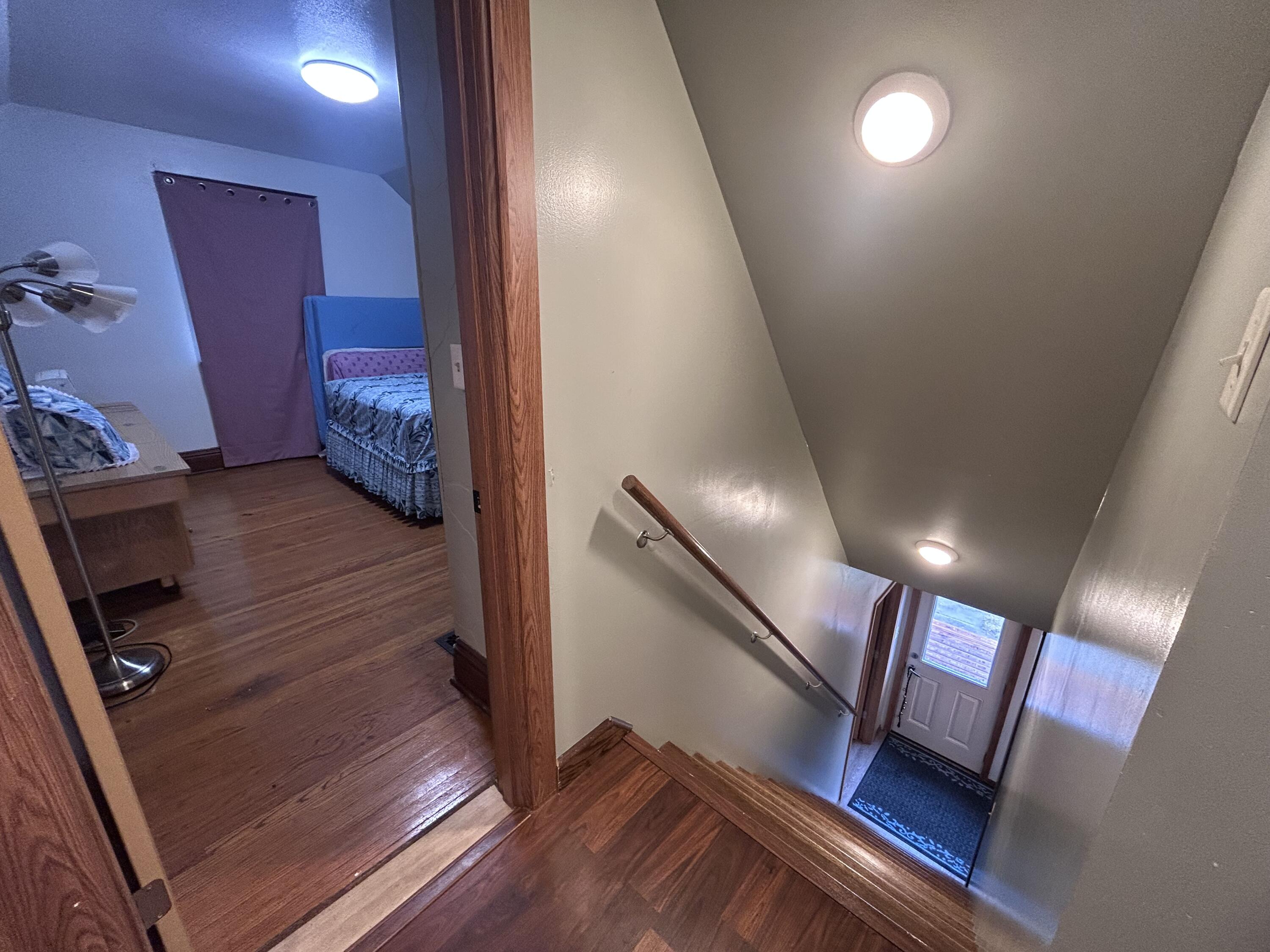541 Poplar St