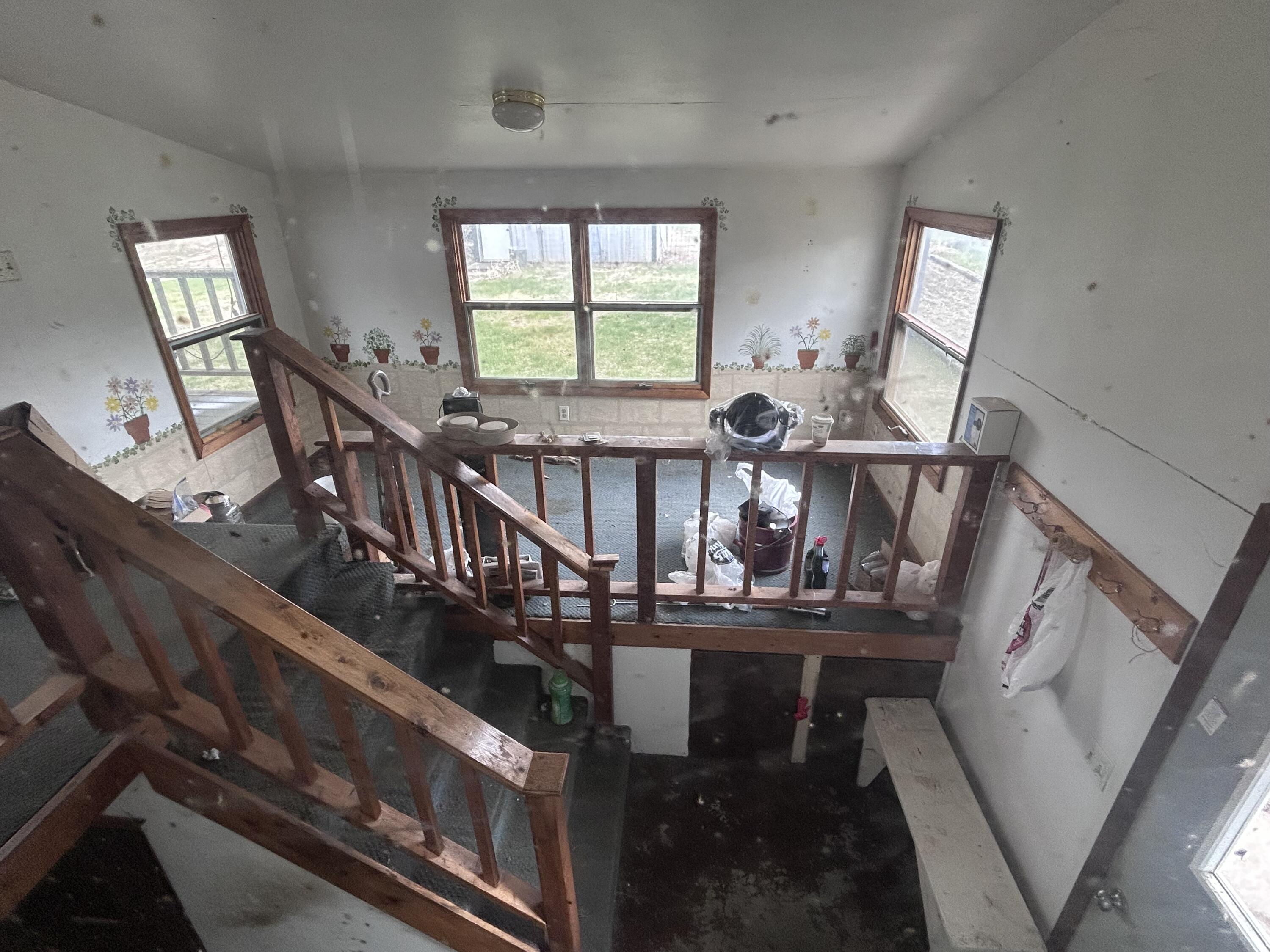 1008 Henderson Ave