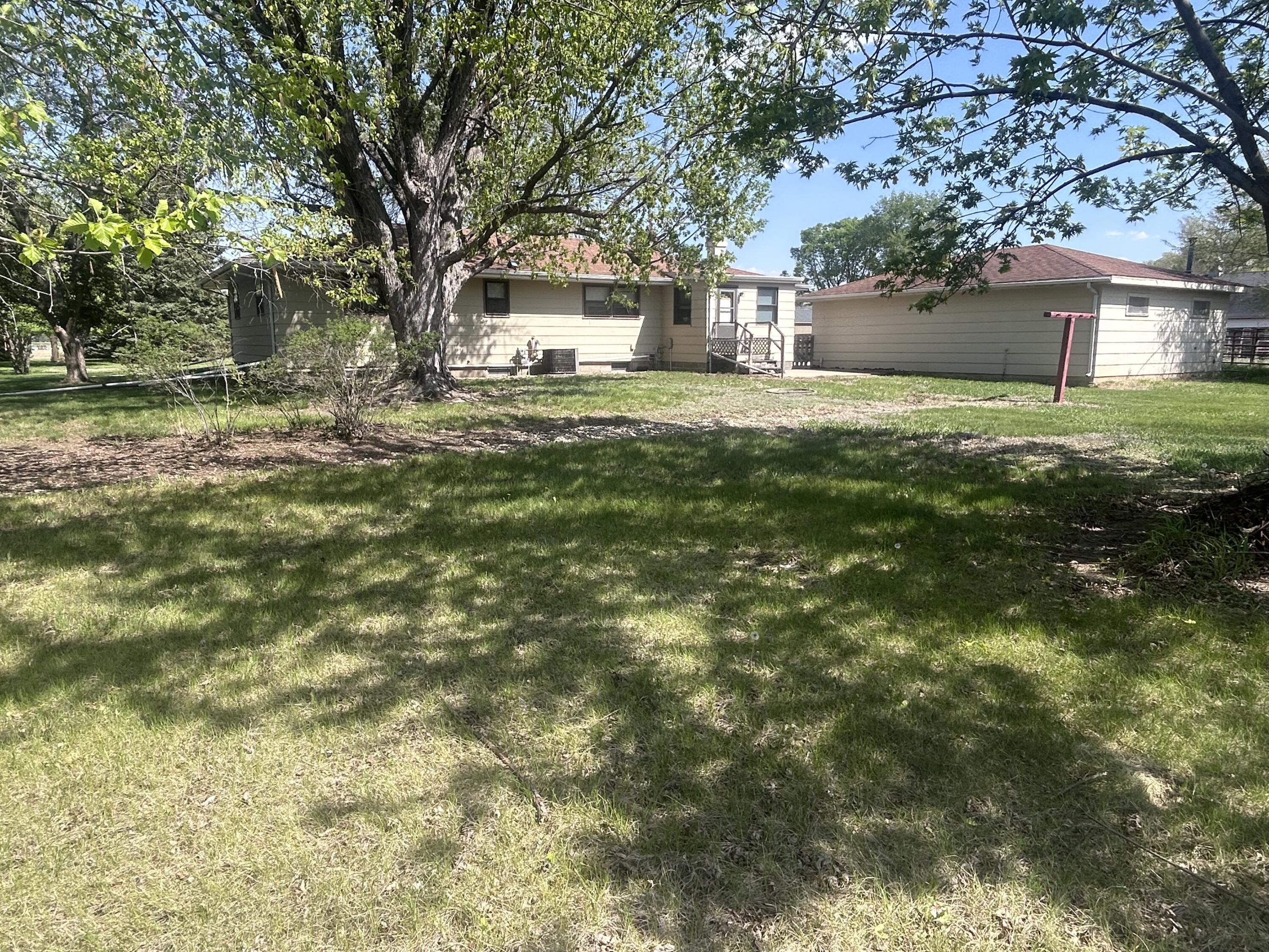 4401 N Main St