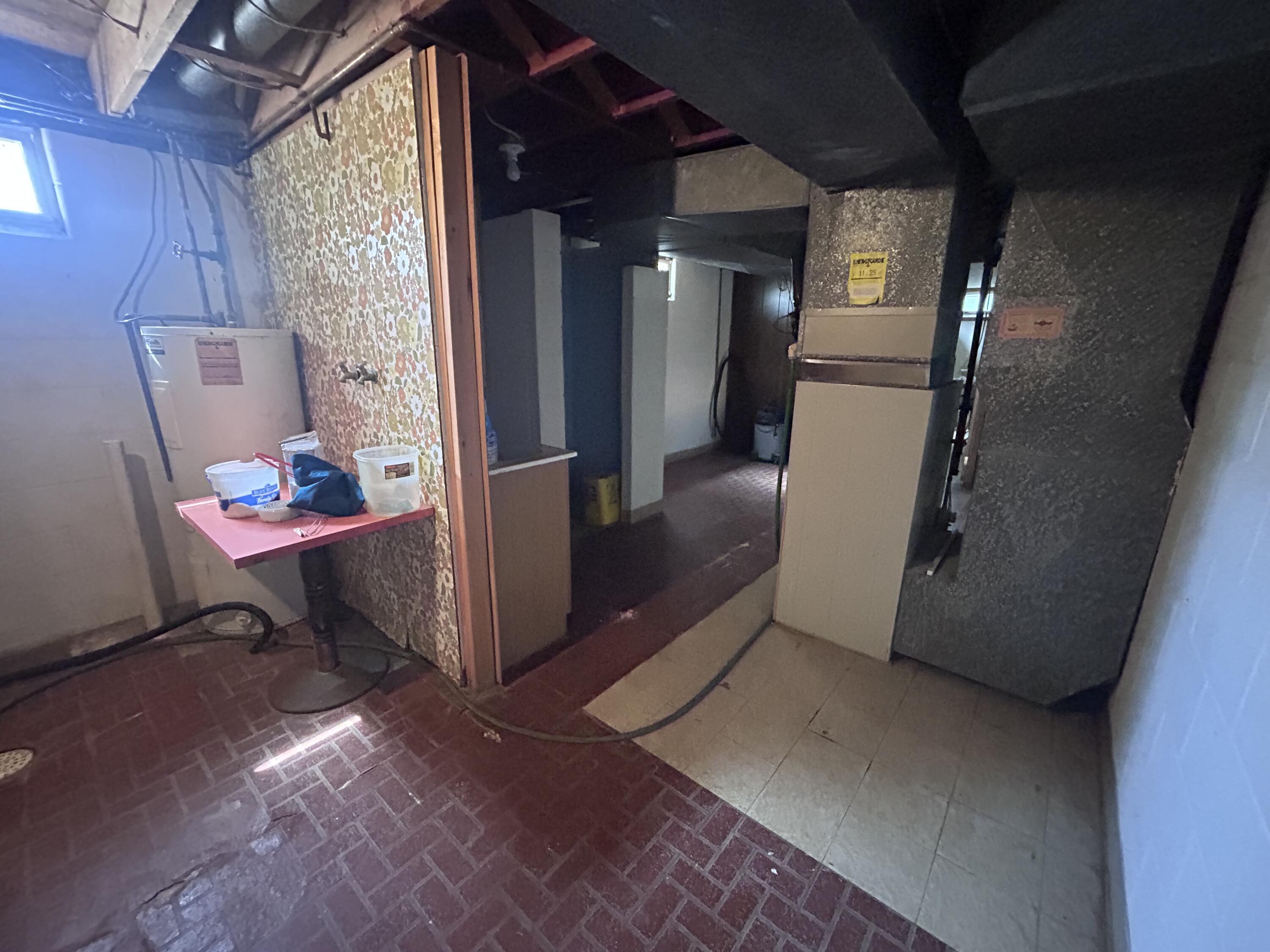 4401 N Main St