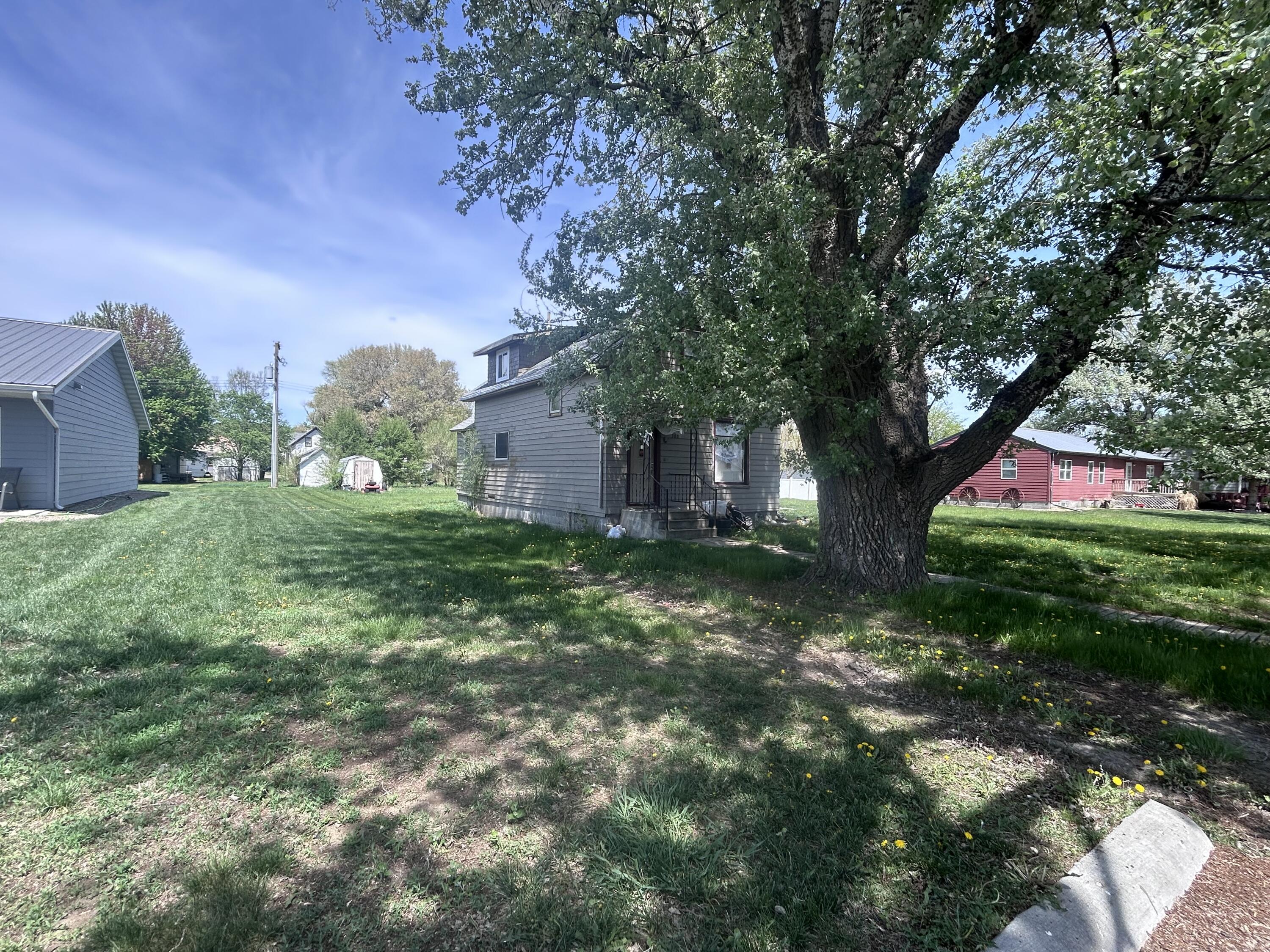 308 E 1st