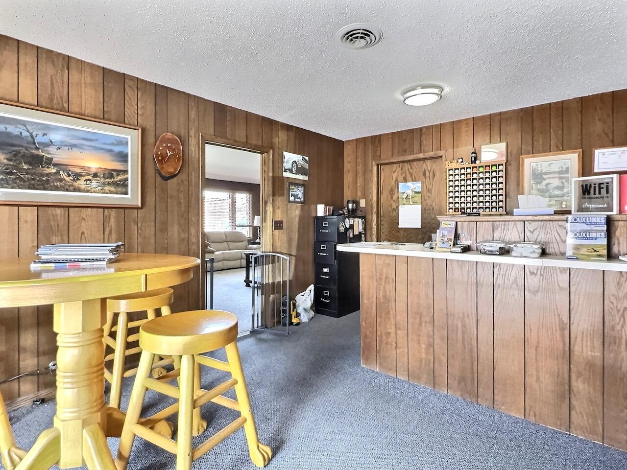 1000 W Havens Ave