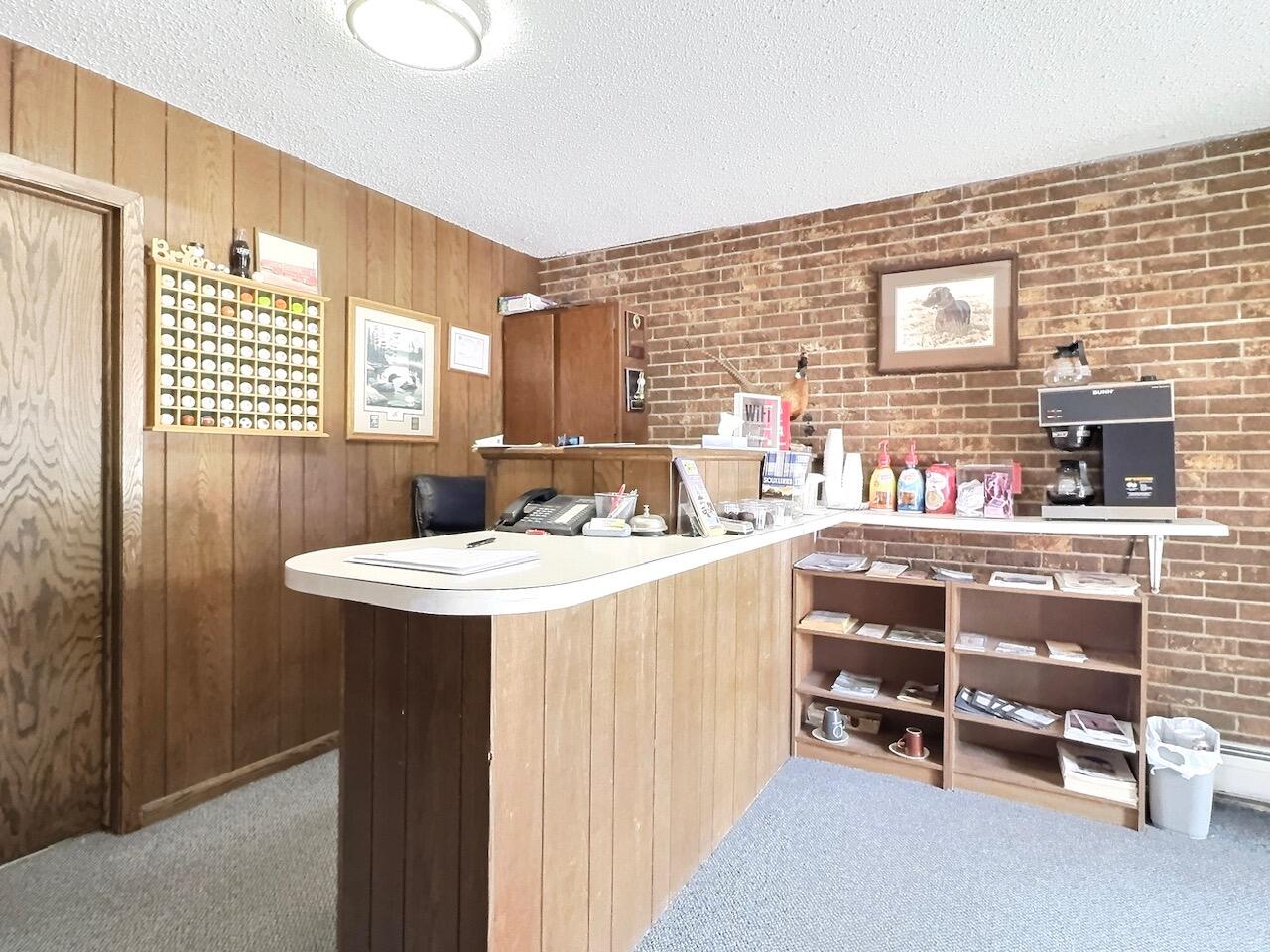 1000 W Havens Ave