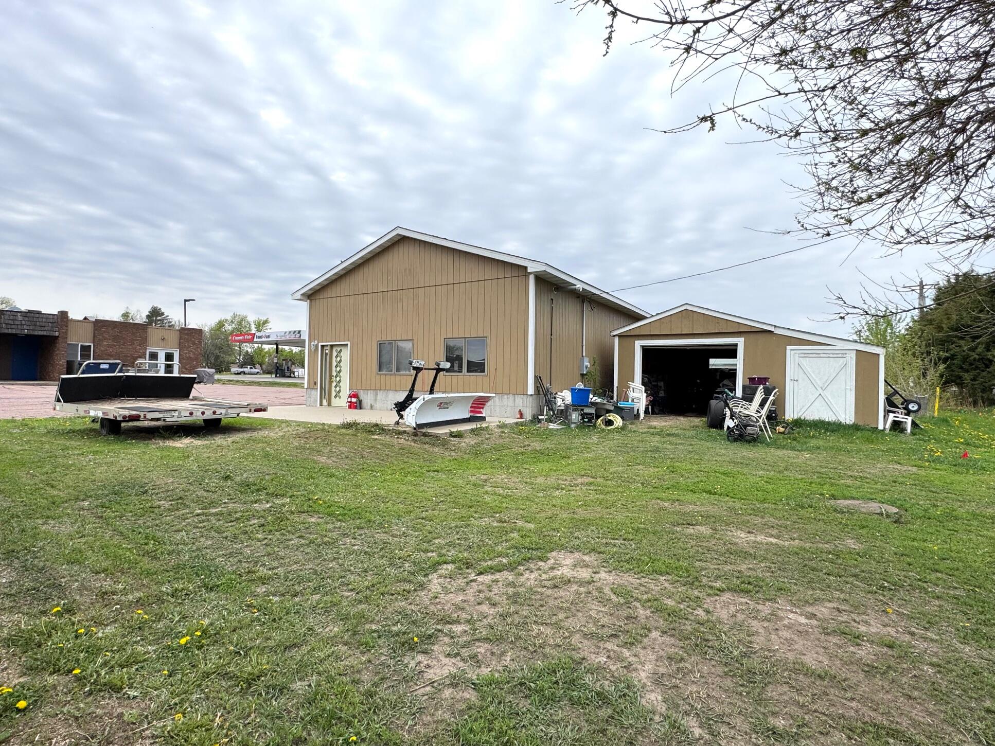 1000 W Havens Ave