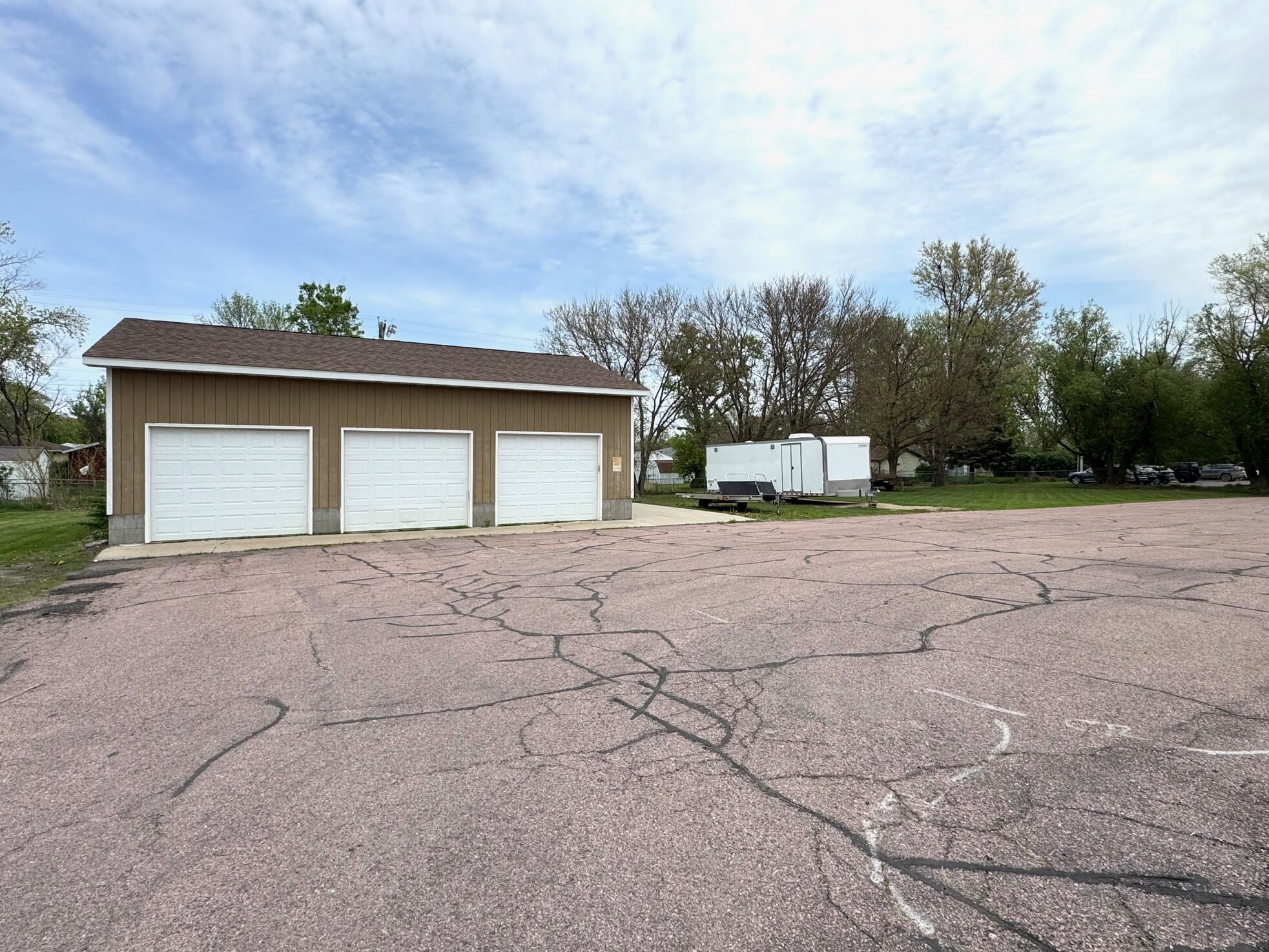1000 W Havens Ave