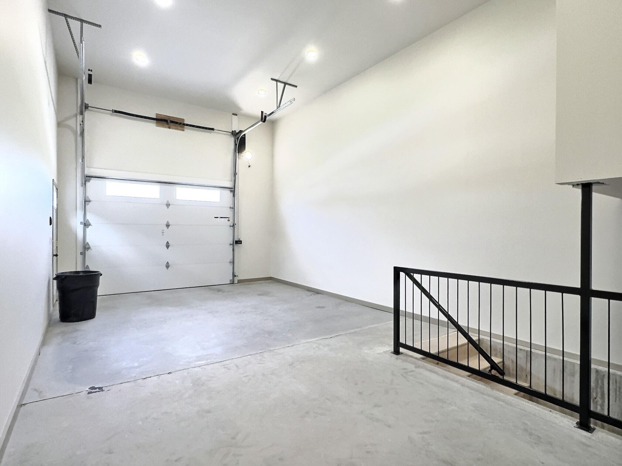 1101 S Lawler St