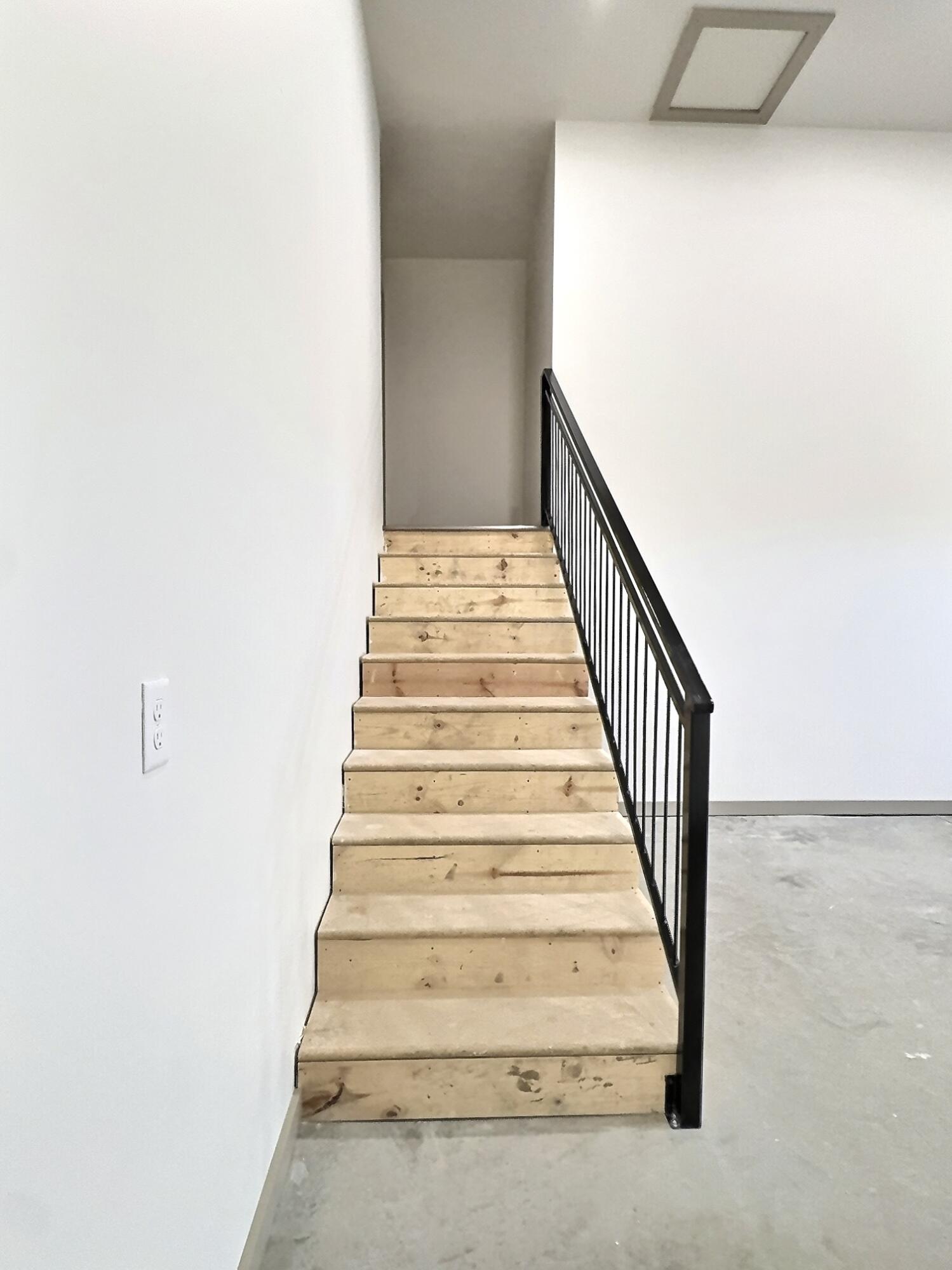 1101 S Lawler St