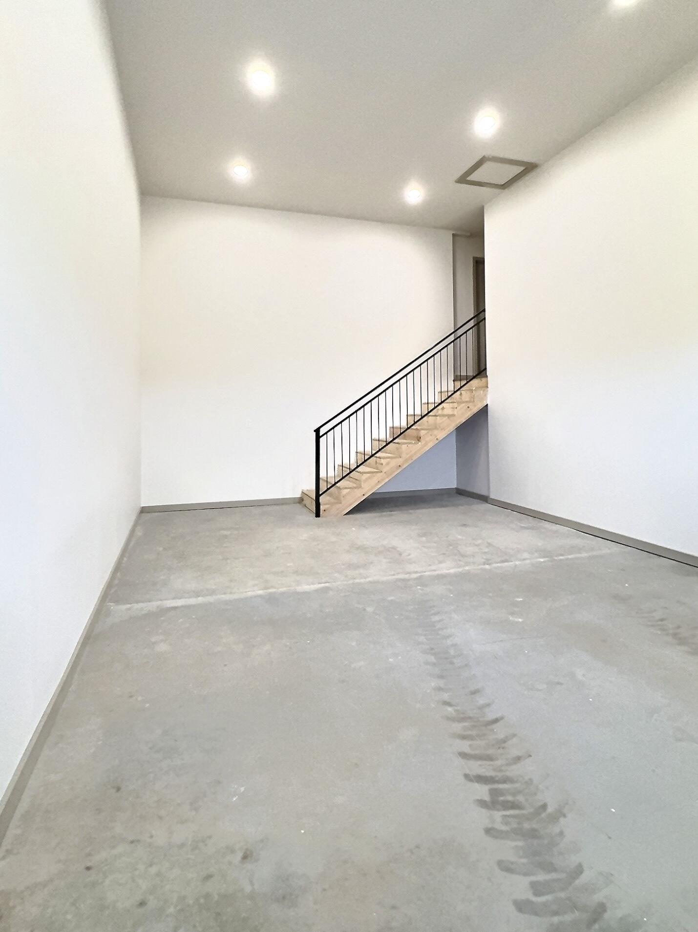 1101 S Lawler St
