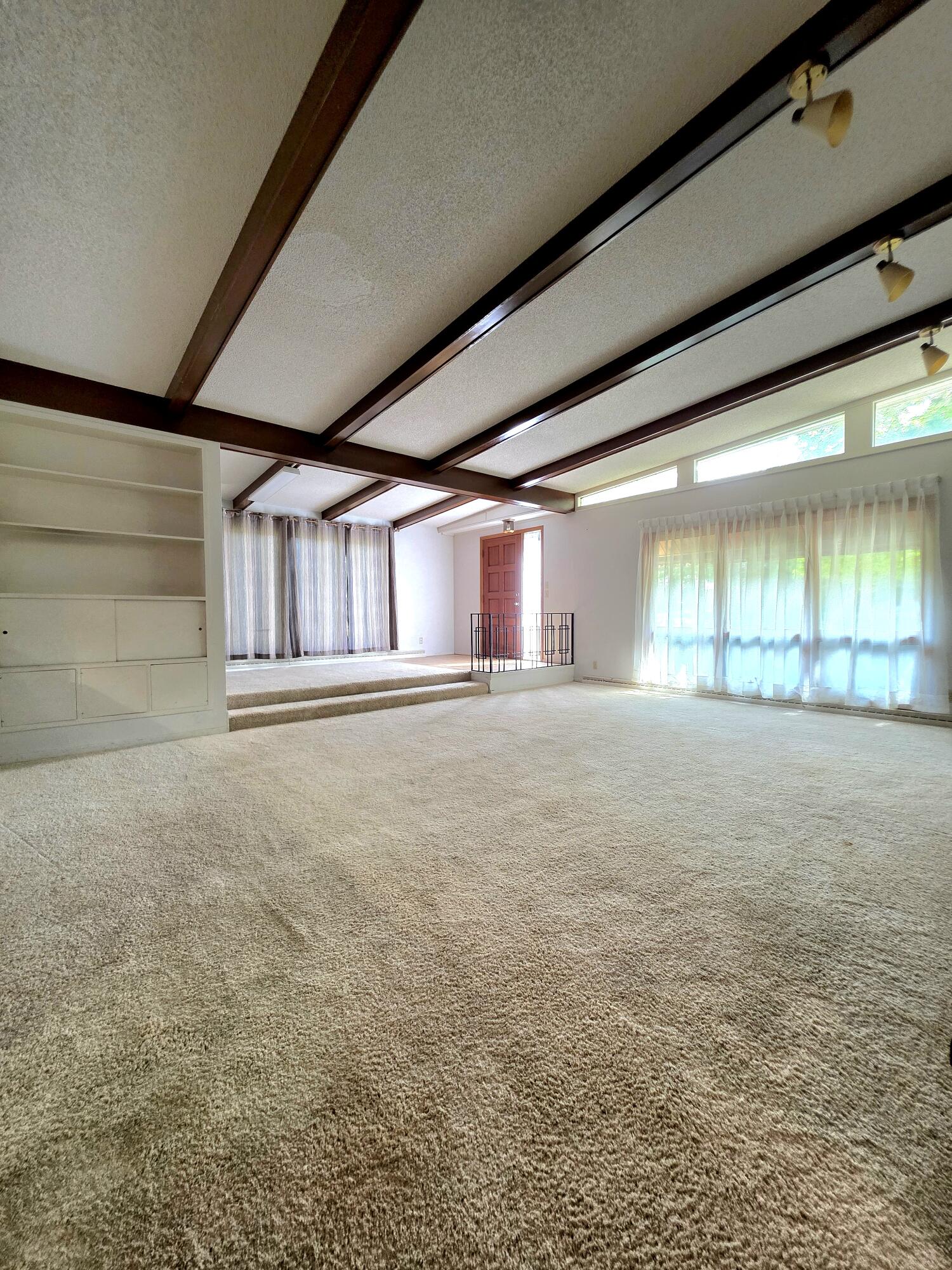 620 Mitchell Blvd
