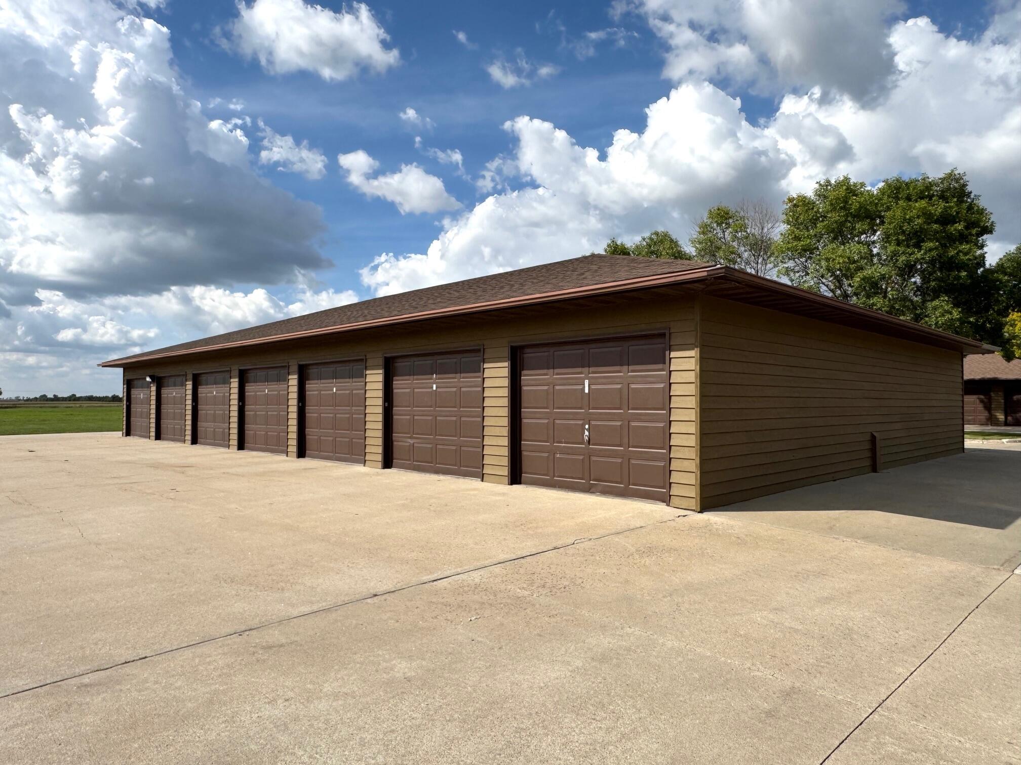 Various Kimball, Country, & Ohlman