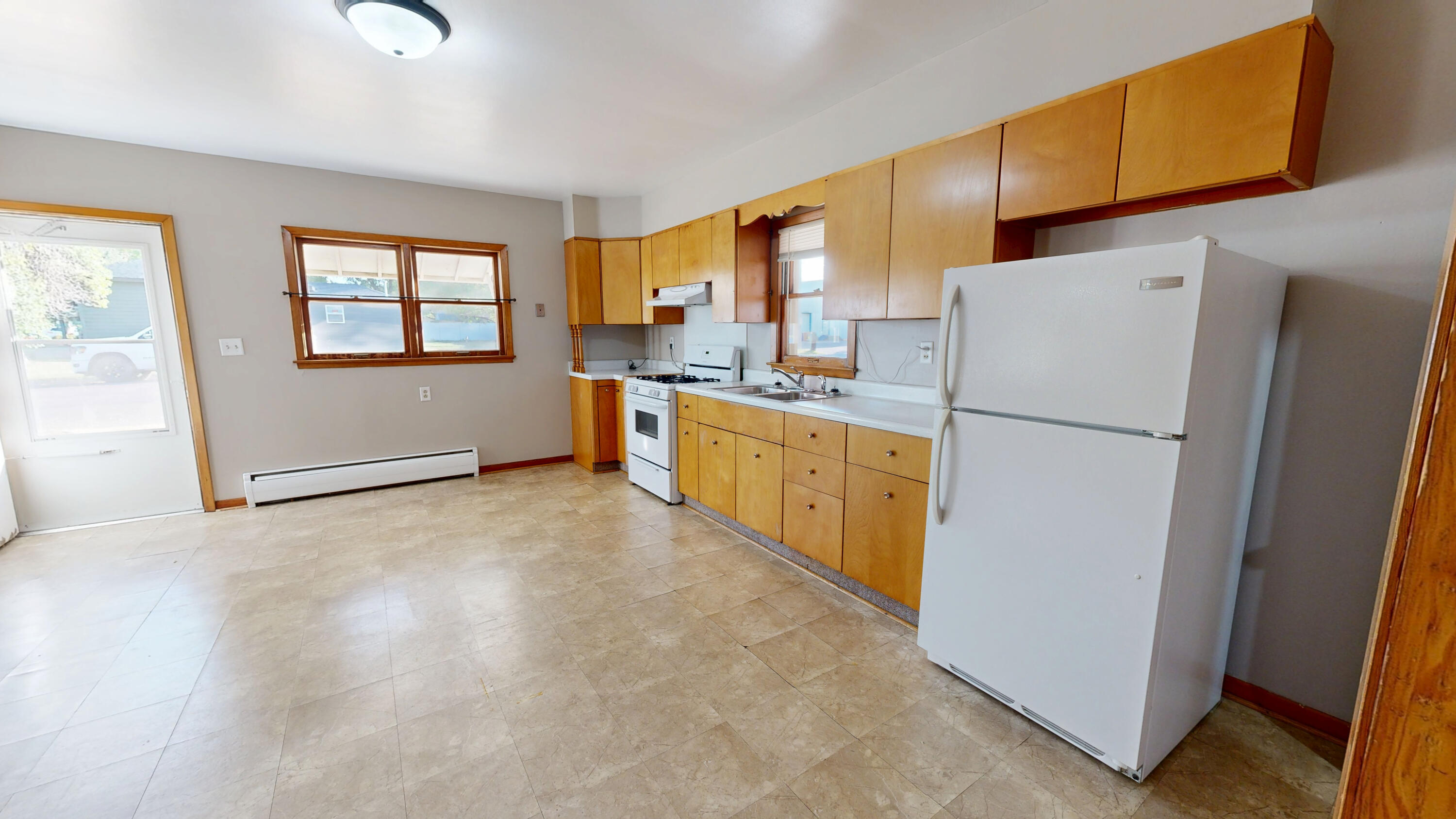 521 S Duff St