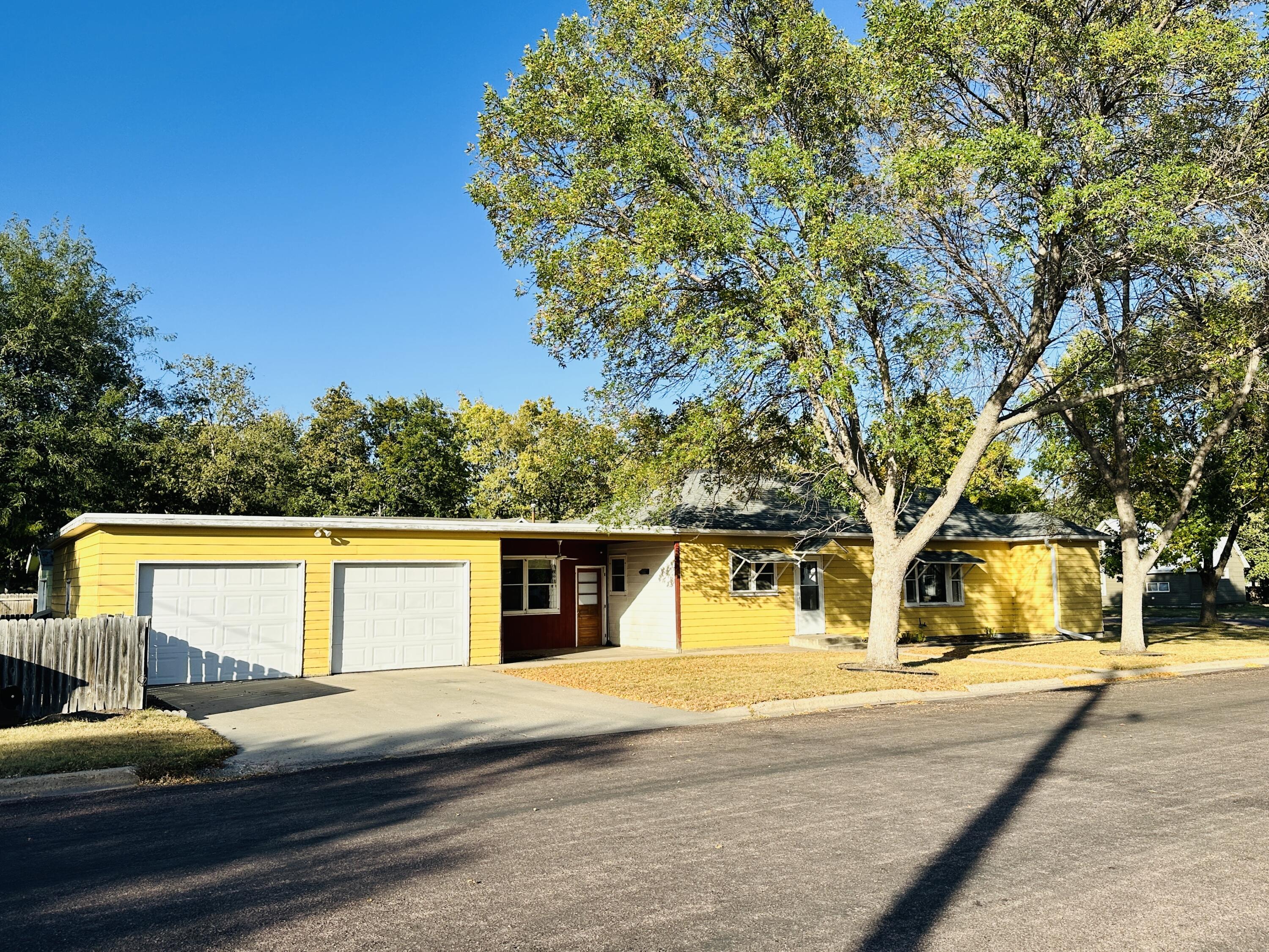 521 S Duff St