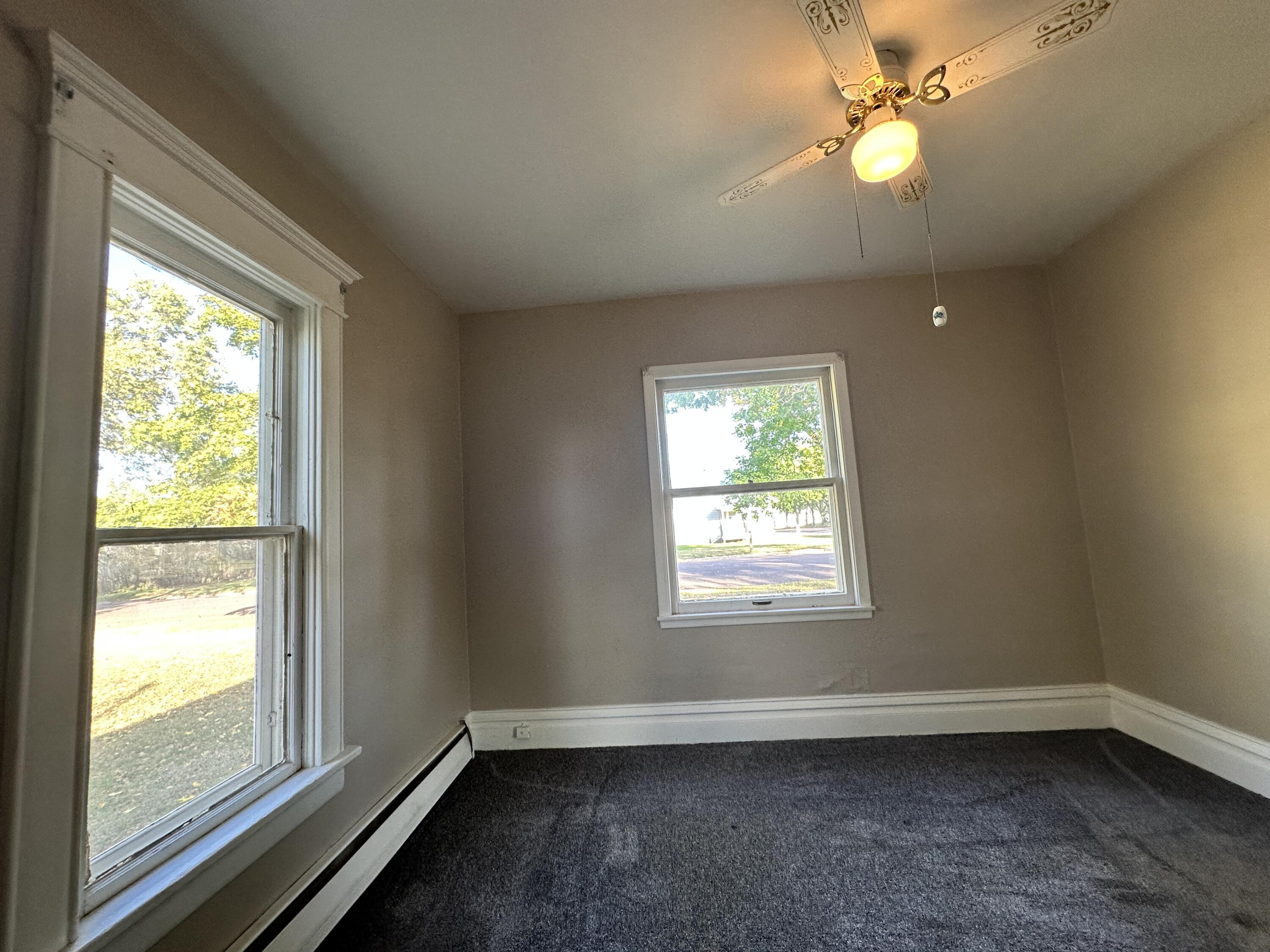 521 S Duff St