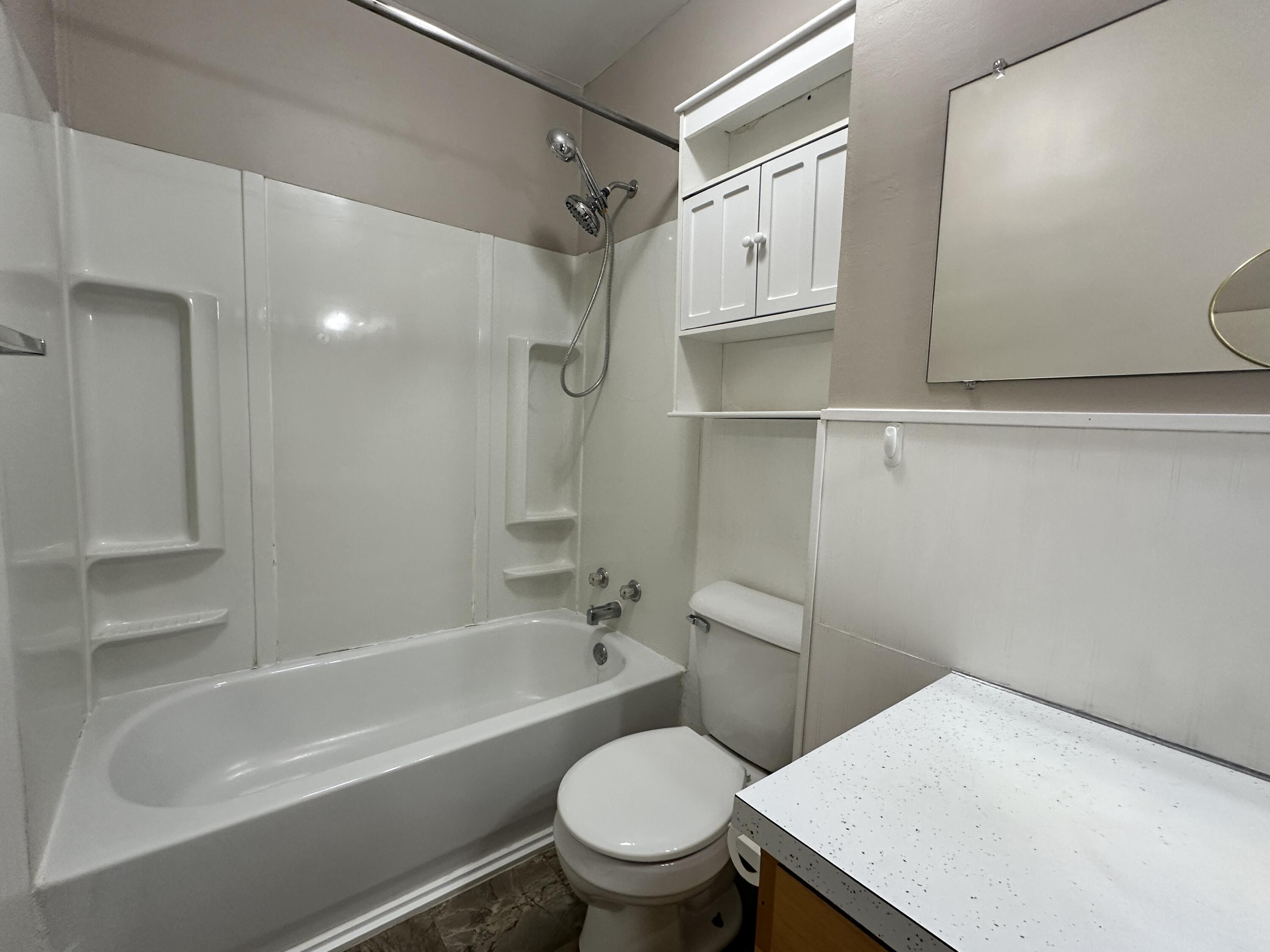 521 S Duff St