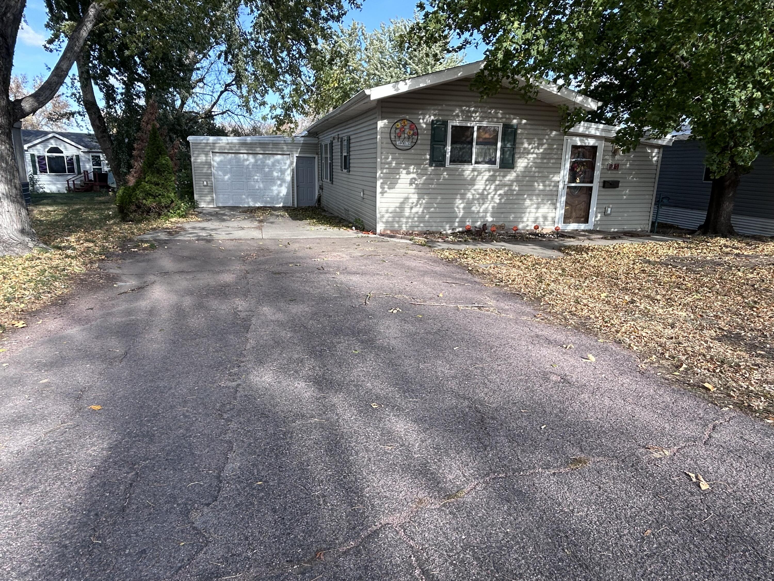 1401 S Main Lot 61 St