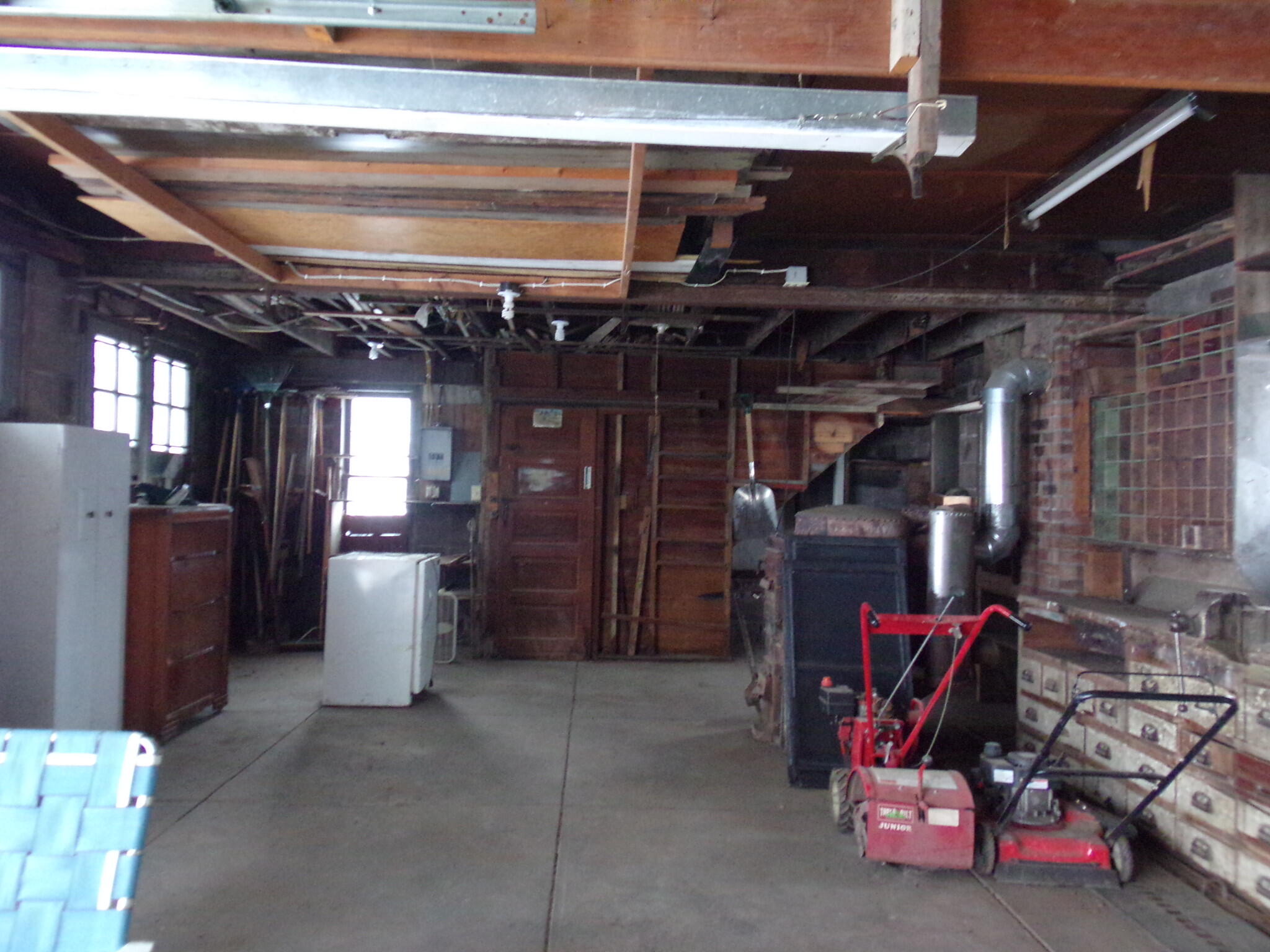 404 E Hanson Ave