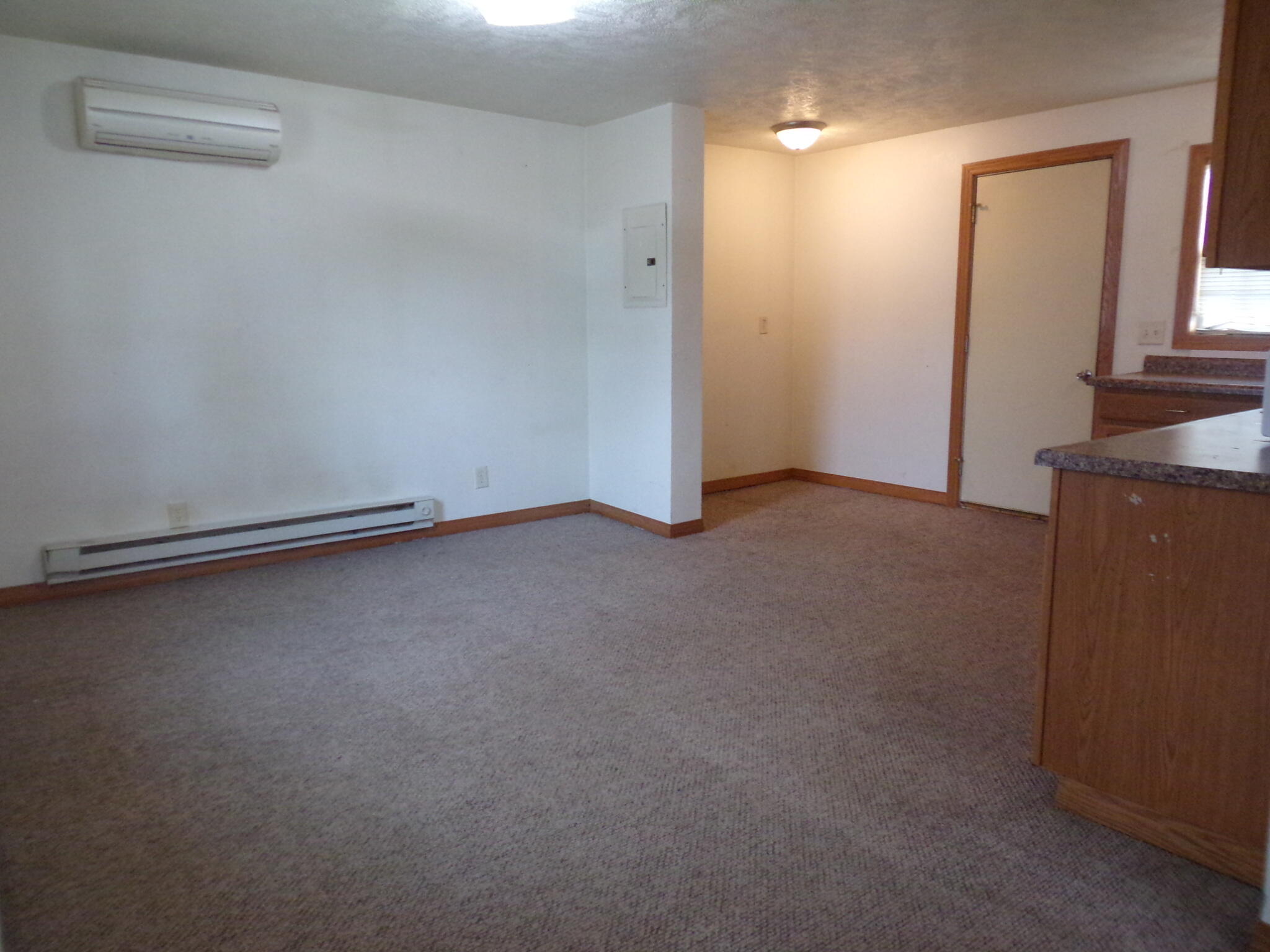 220 W 7th Ave