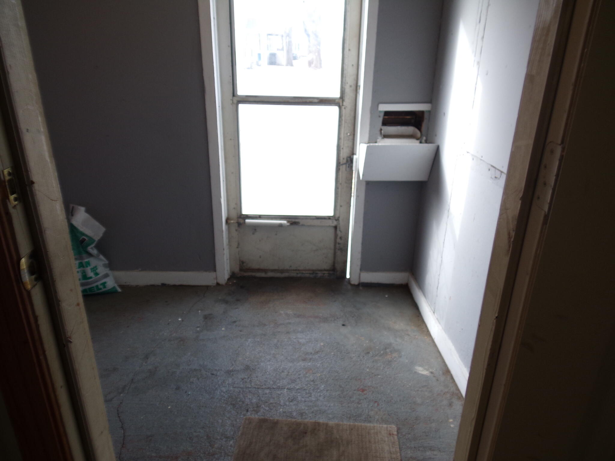 220 W 7th Ave