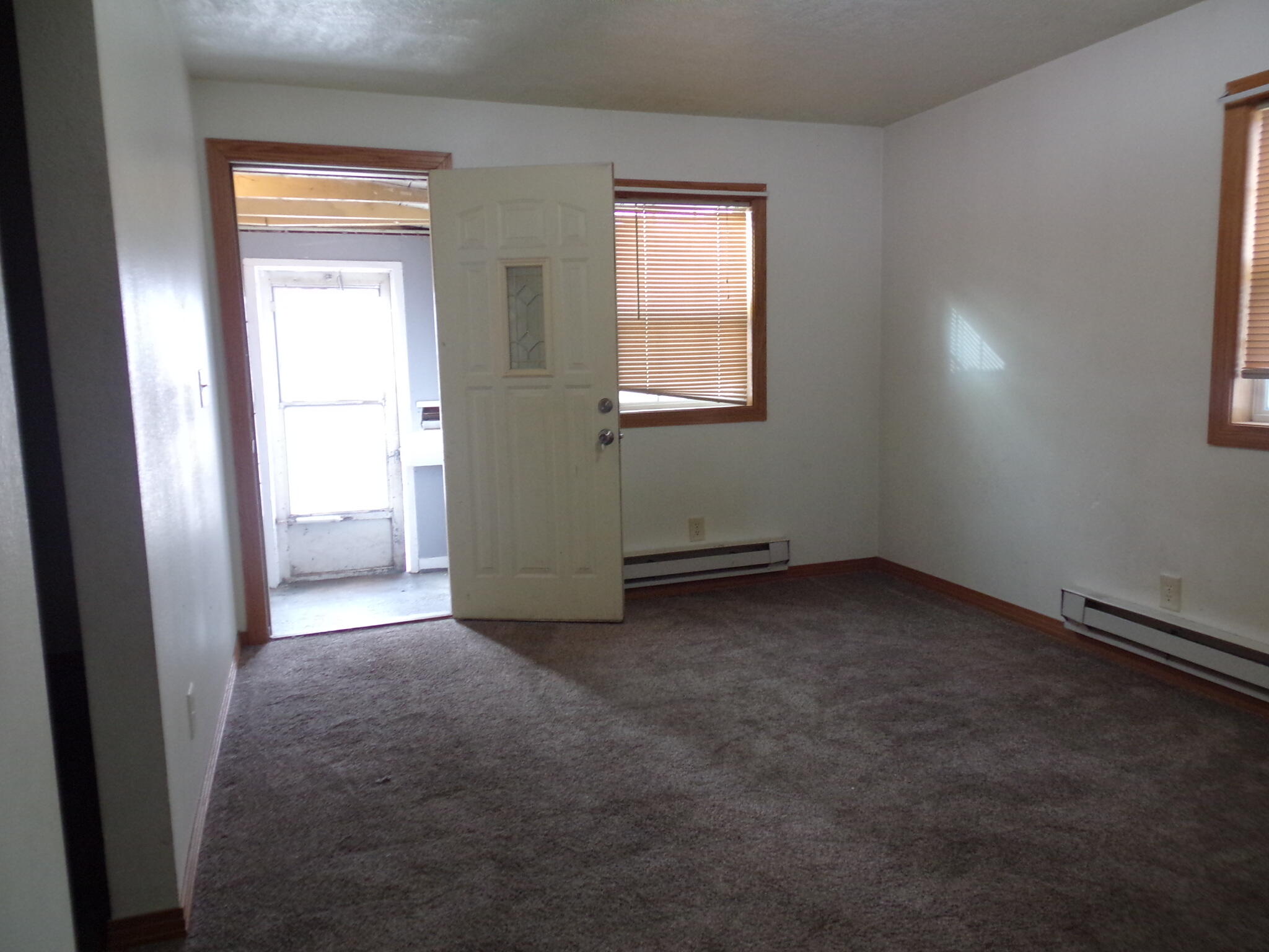 220 W 7th Ave