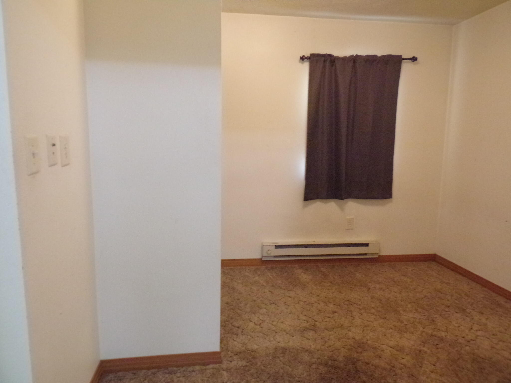 220 W 7th Ave