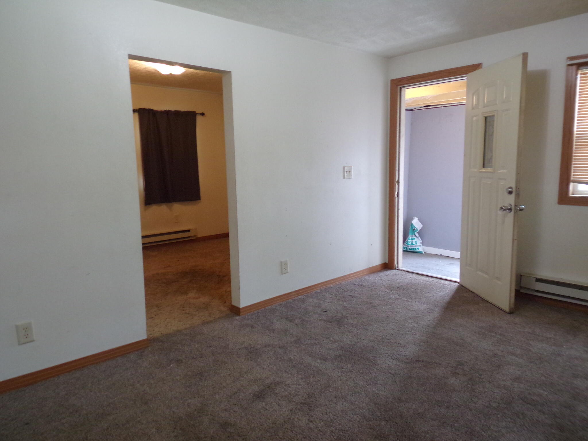 220 W 7th Ave