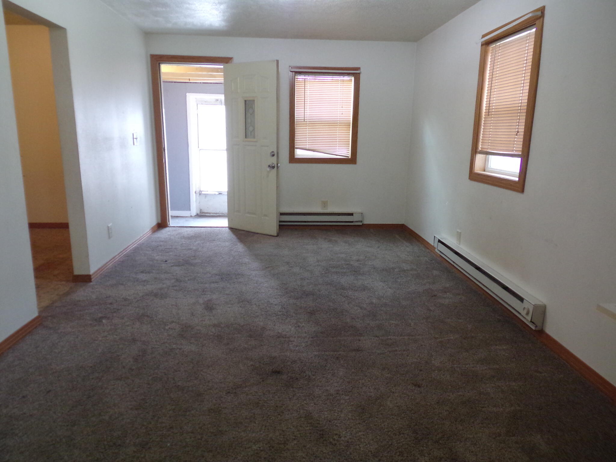 220 W 7th Ave