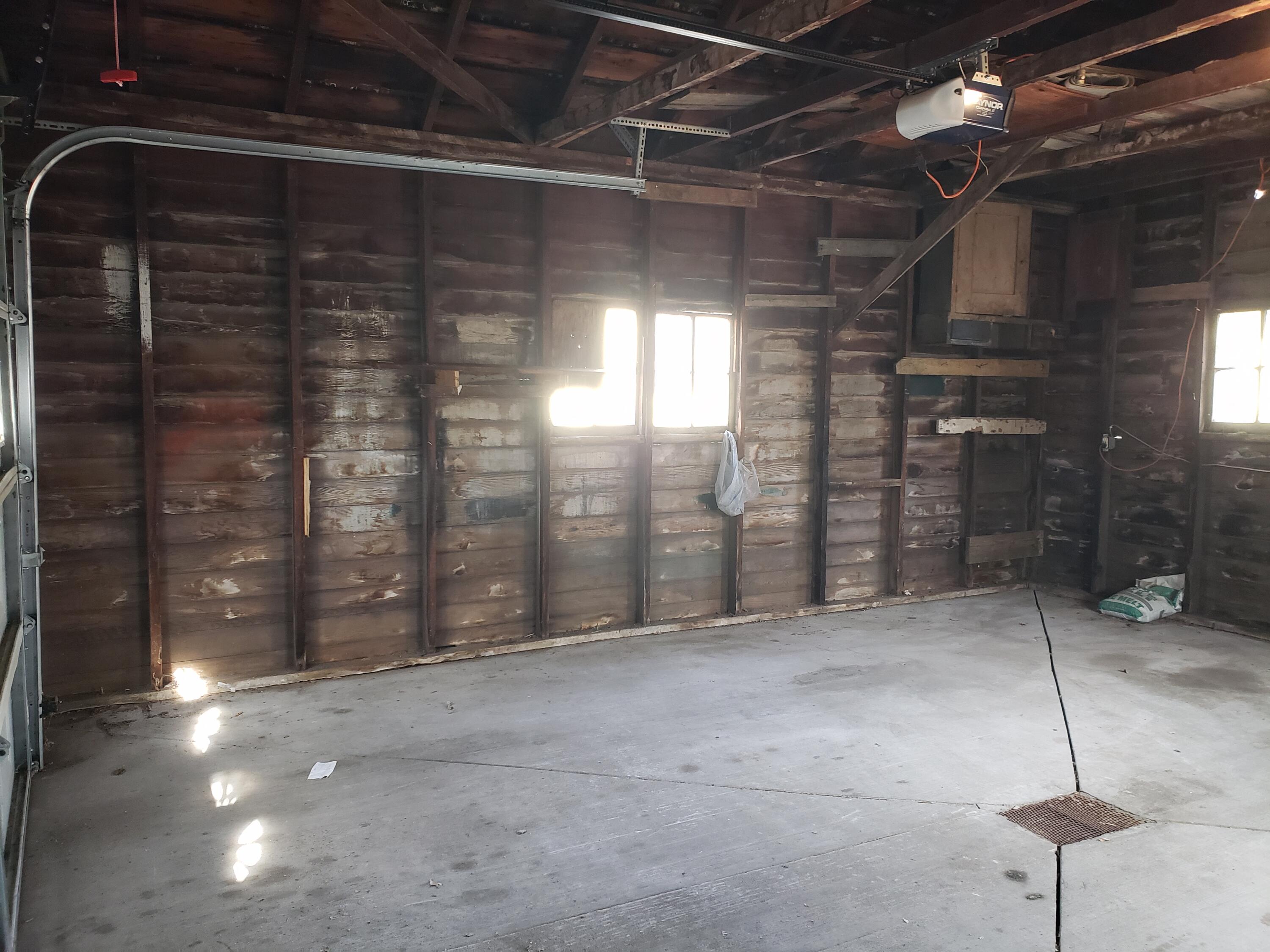 220 W 7th Ave