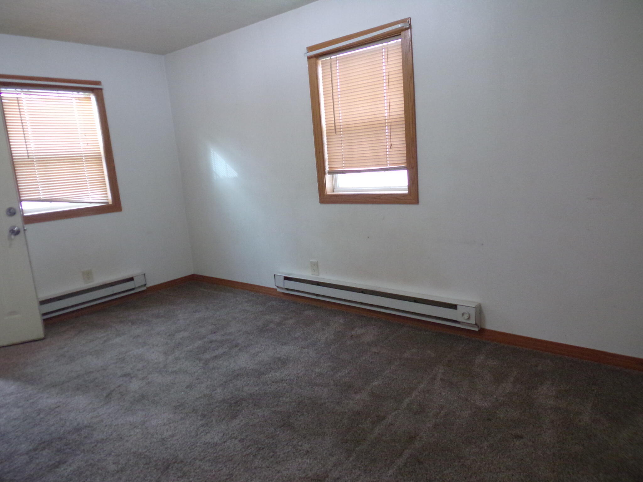 220 W 7th Ave