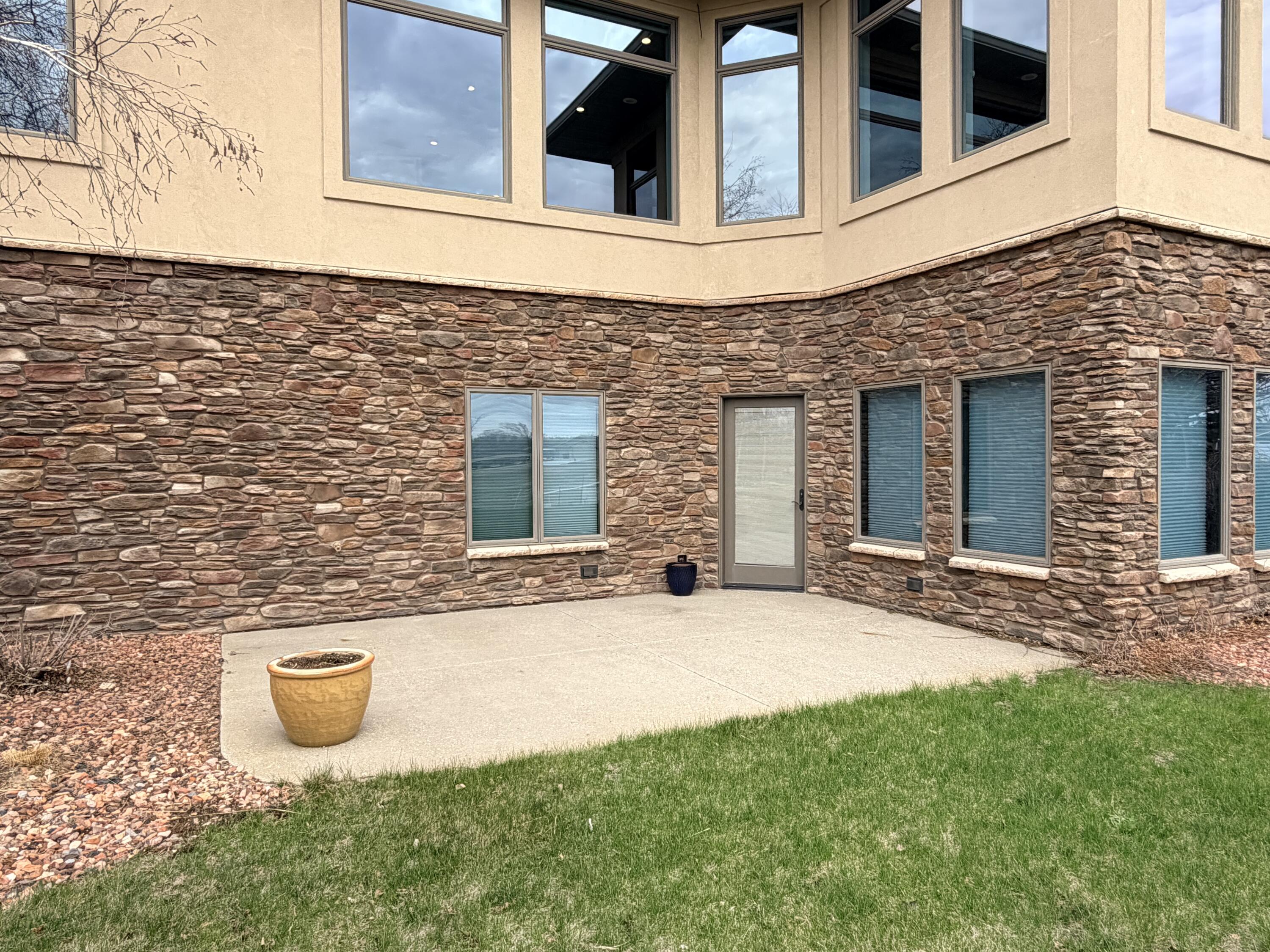3209 Bills Beach Dr