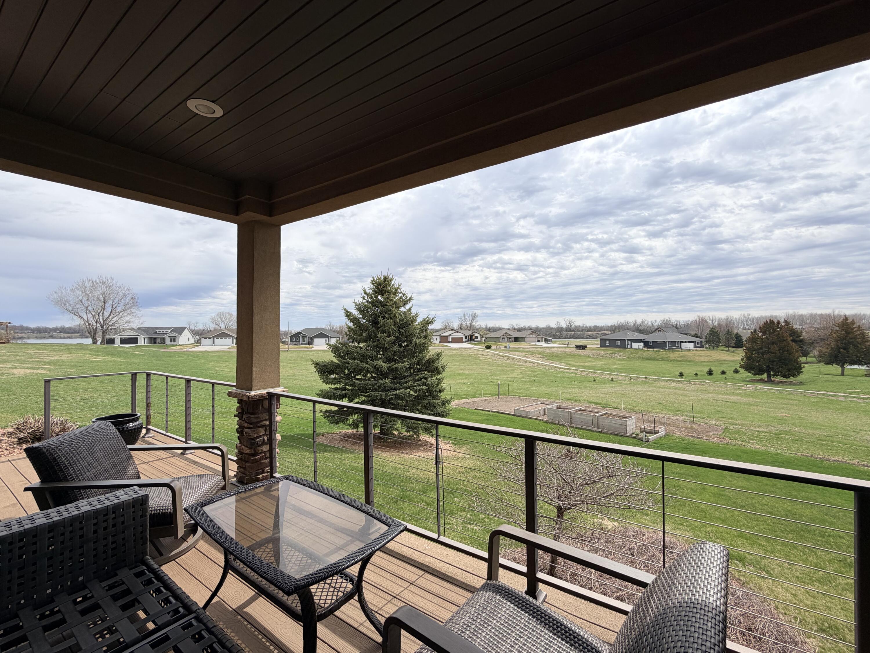 3209 Bills Beach Dr