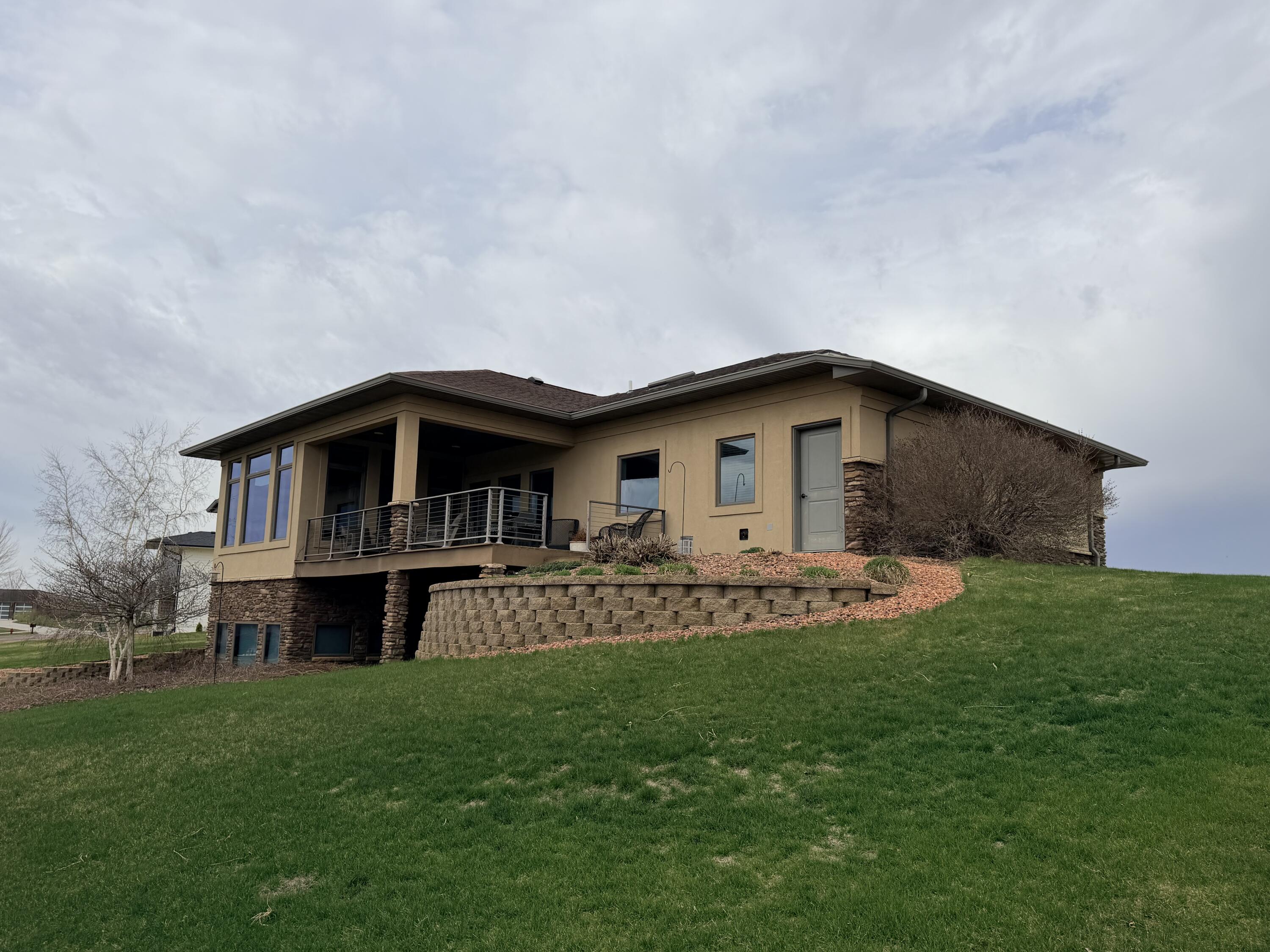 3209 Bills Beach Dr
