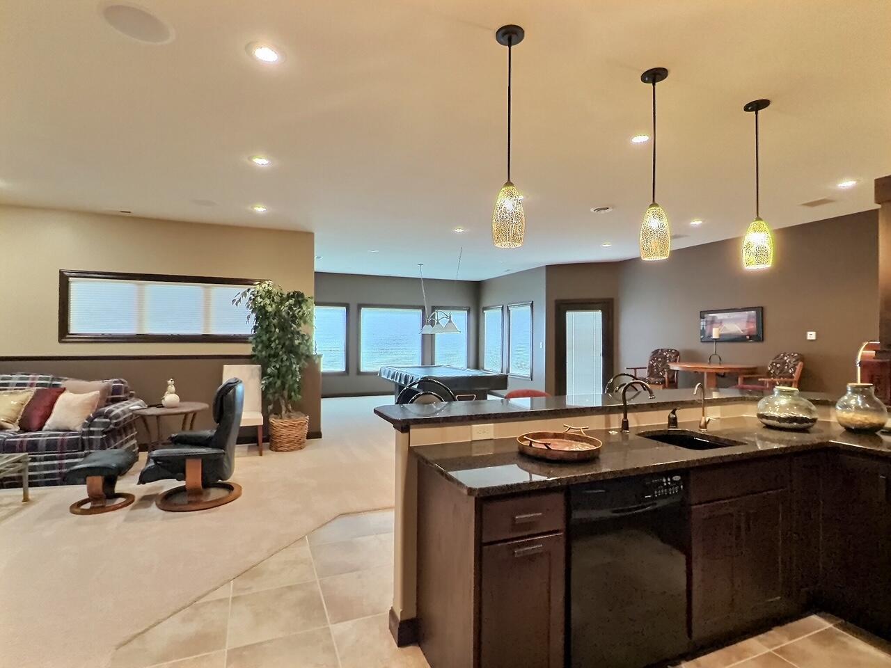 3209 Bills Beach Dr