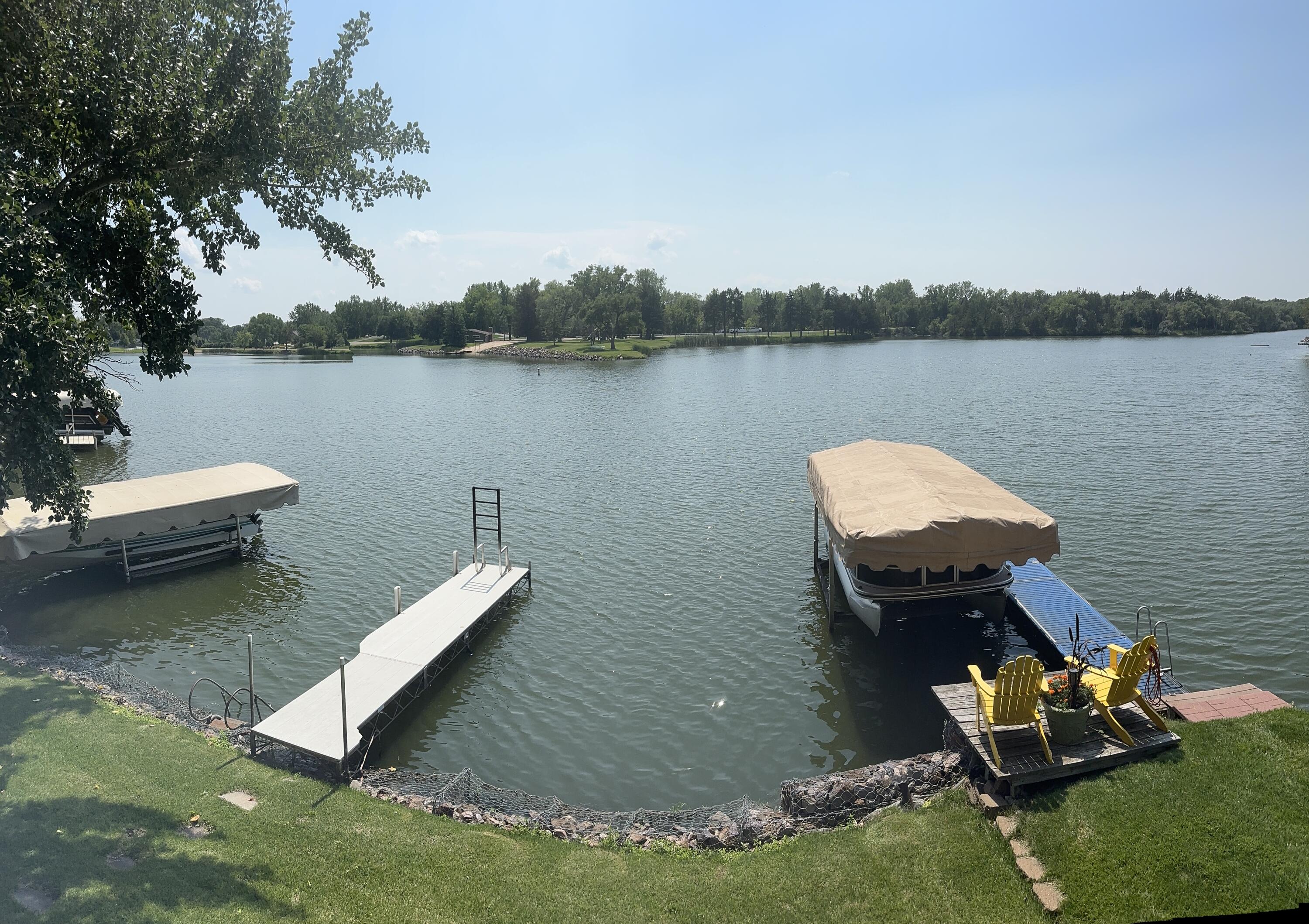 185 S Harmon Dr
