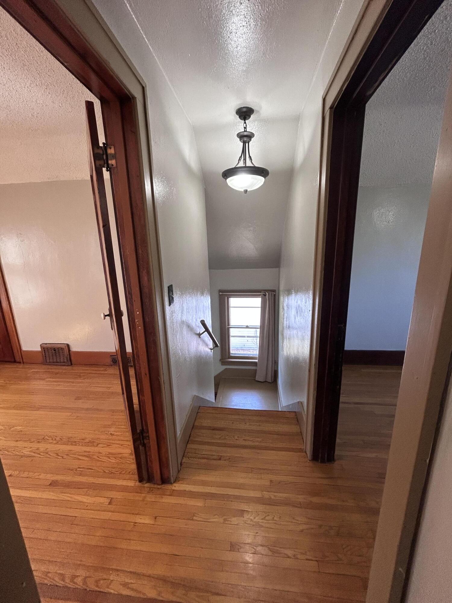420 McCabe St