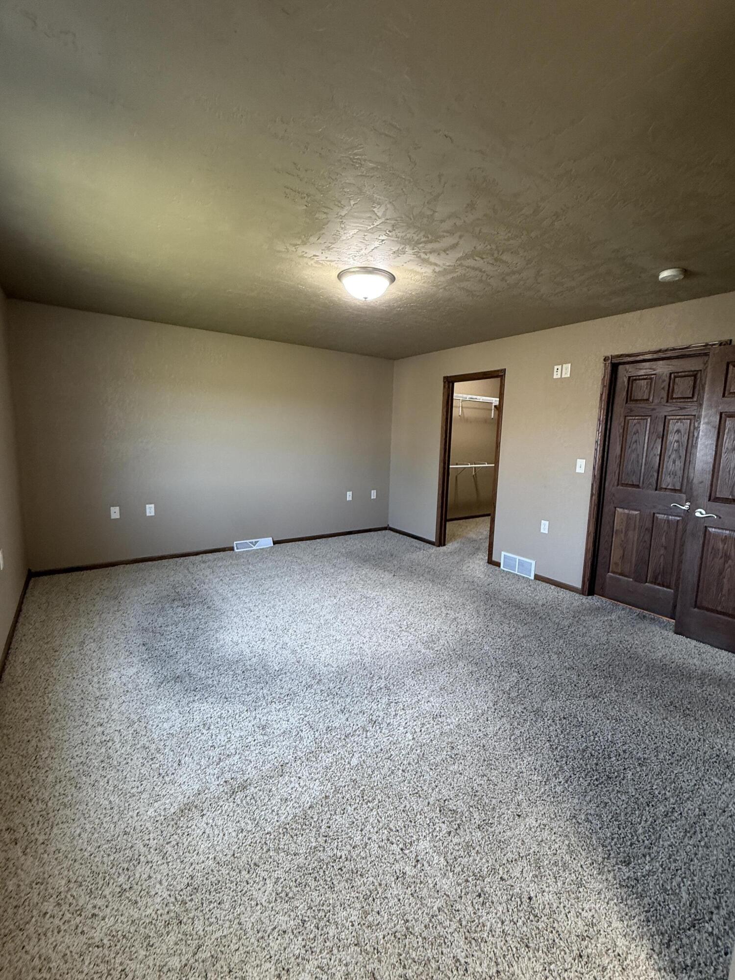 1809 Thomsen Place