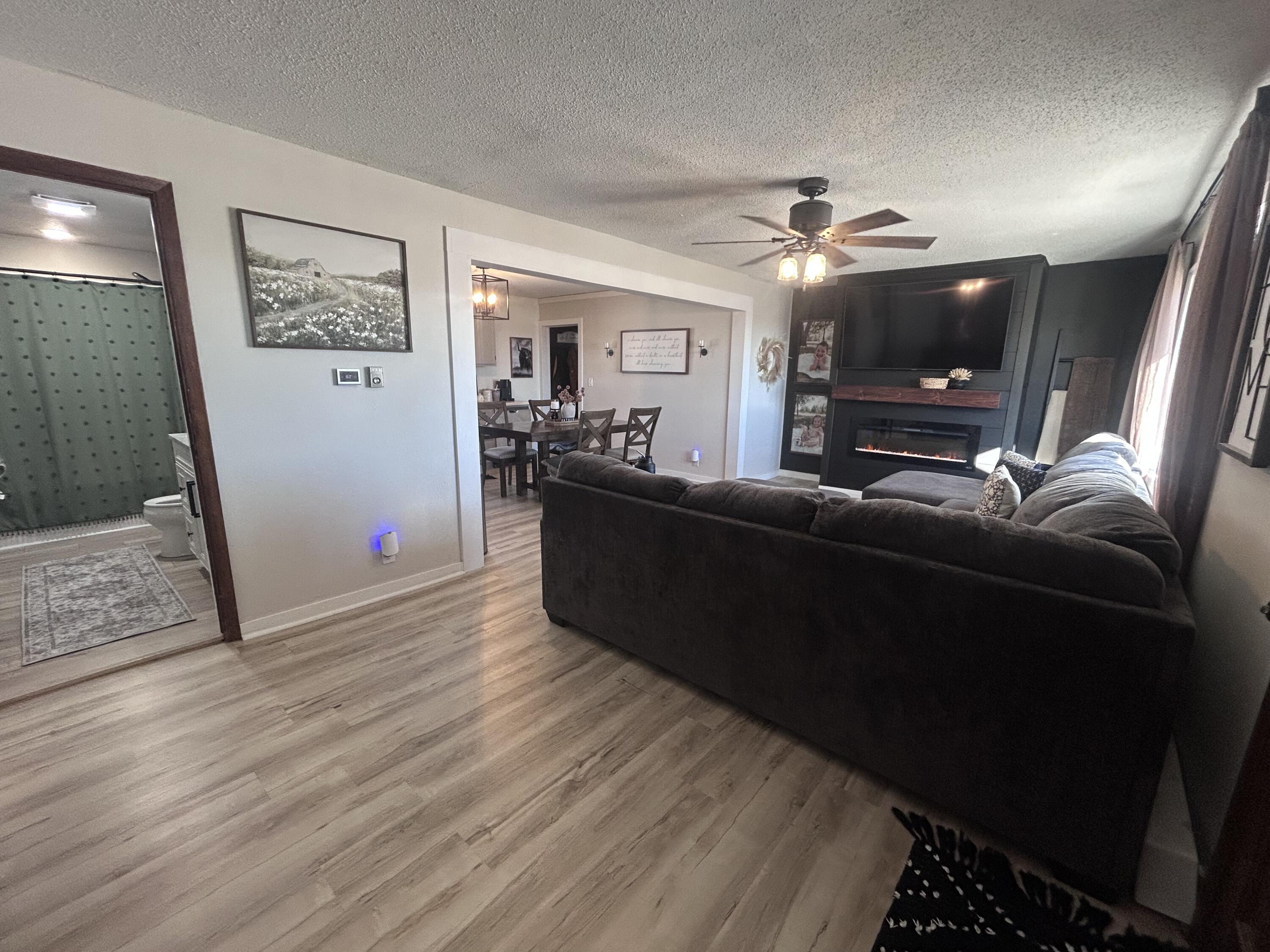 23991 HWY 37
