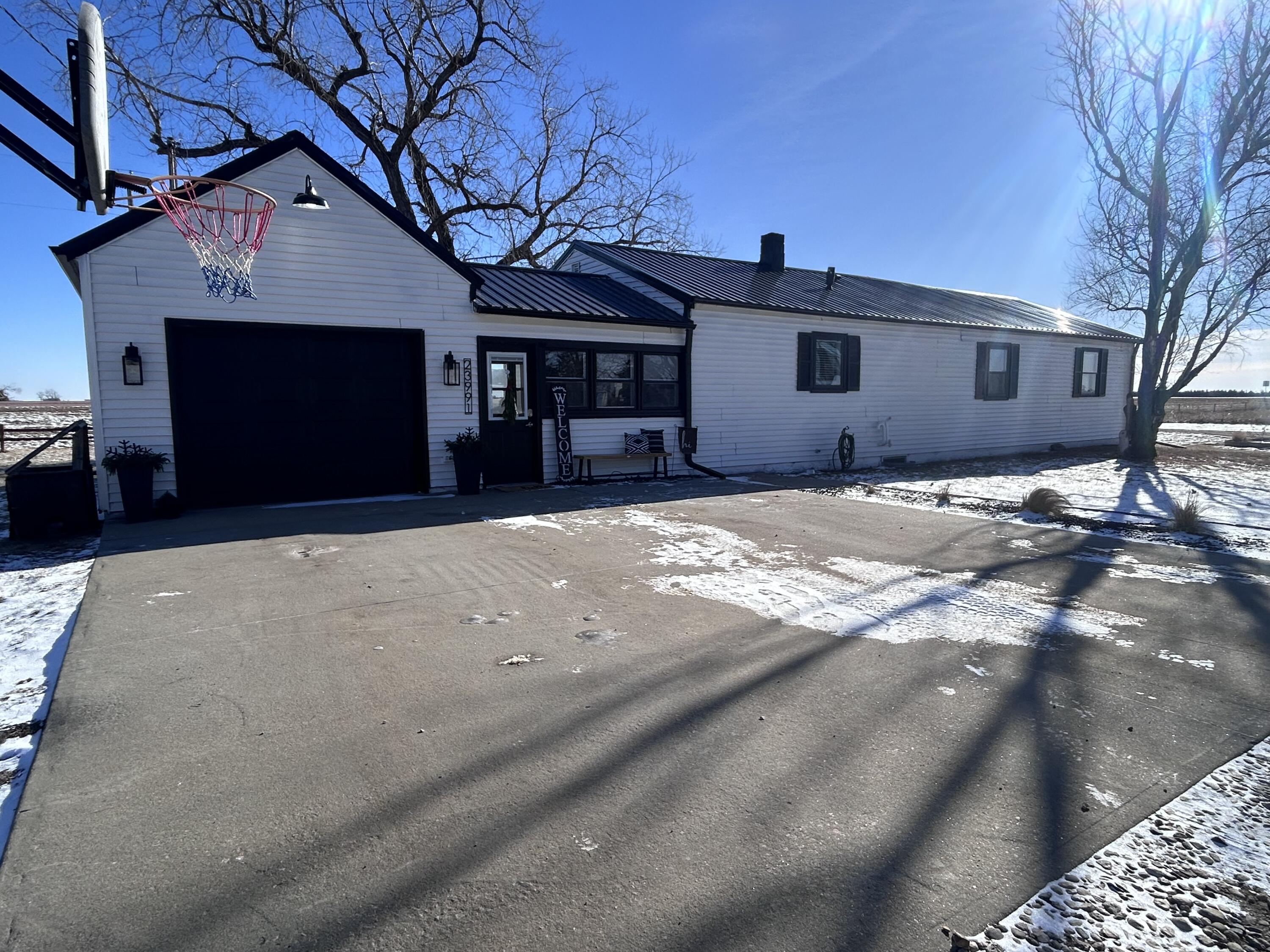 23991 HWY 37
