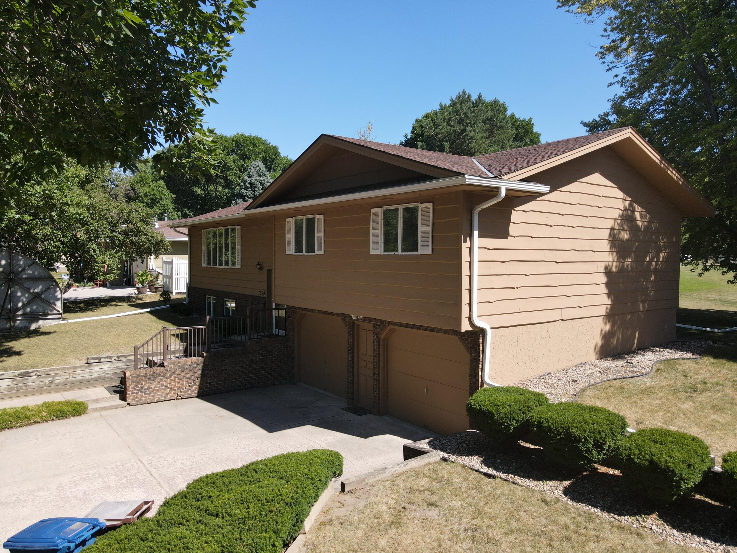 1509 W Hanson Ave