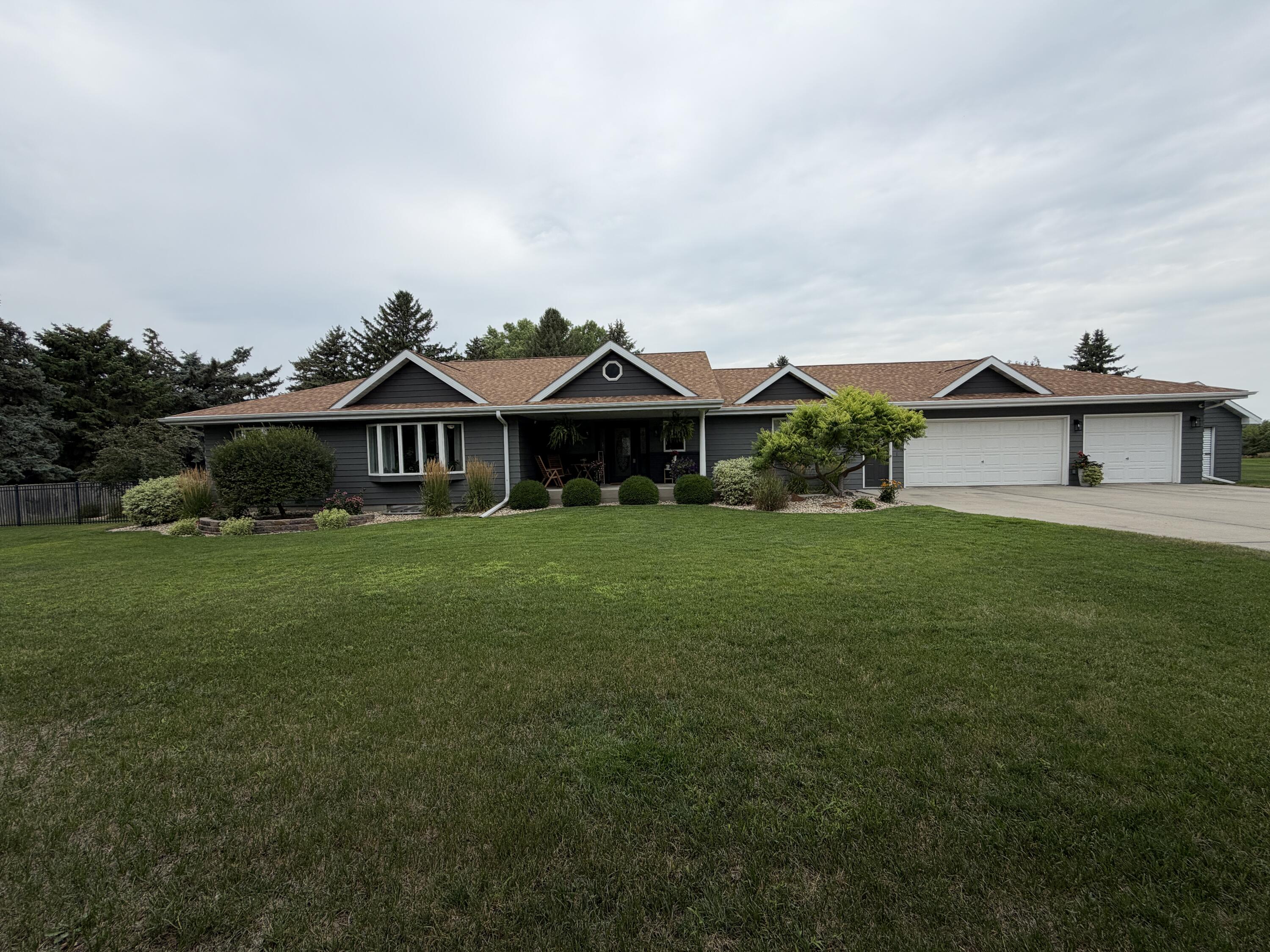1010 Chalkstone Dr