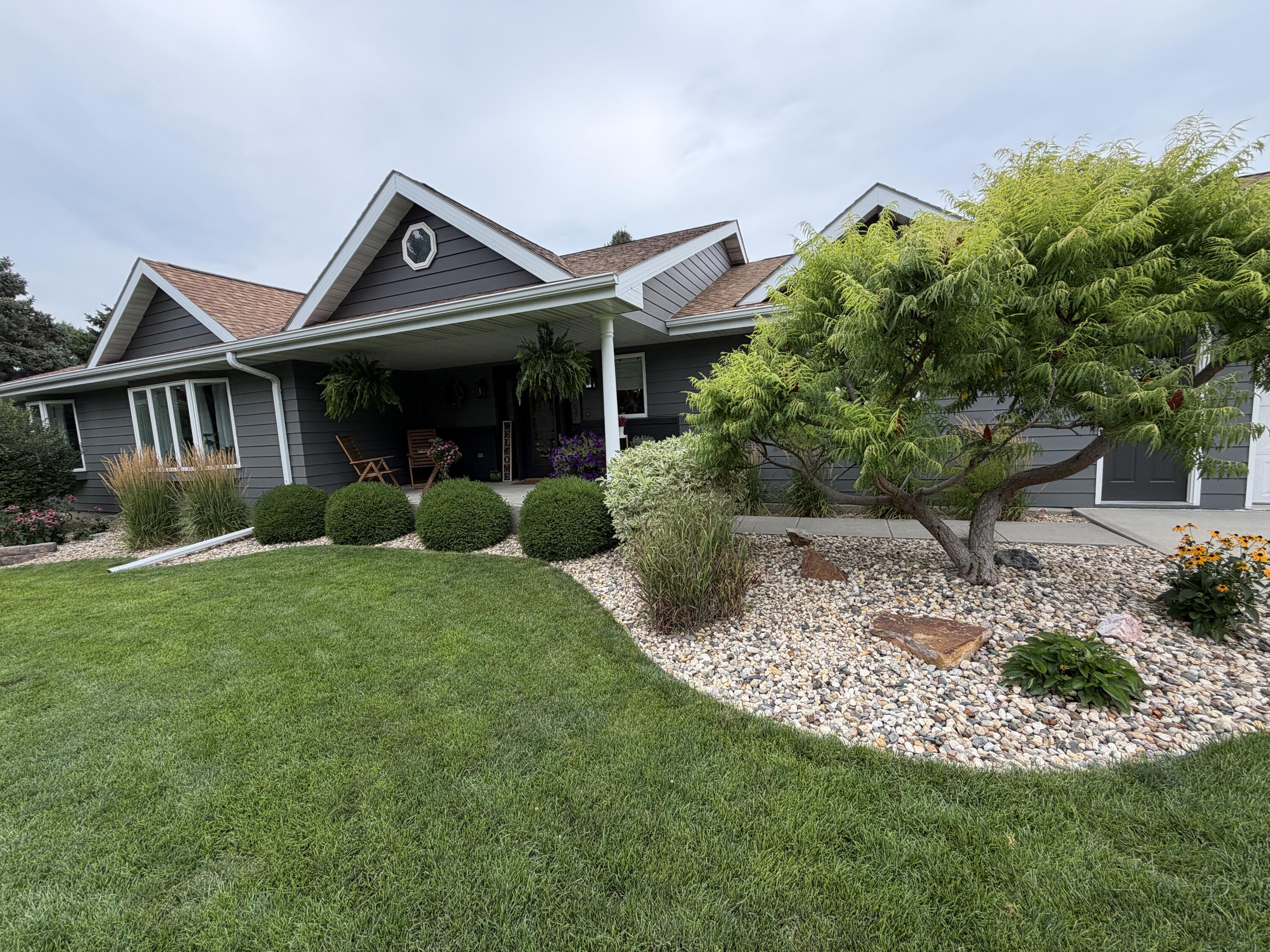 1010 Chalkstone Dr