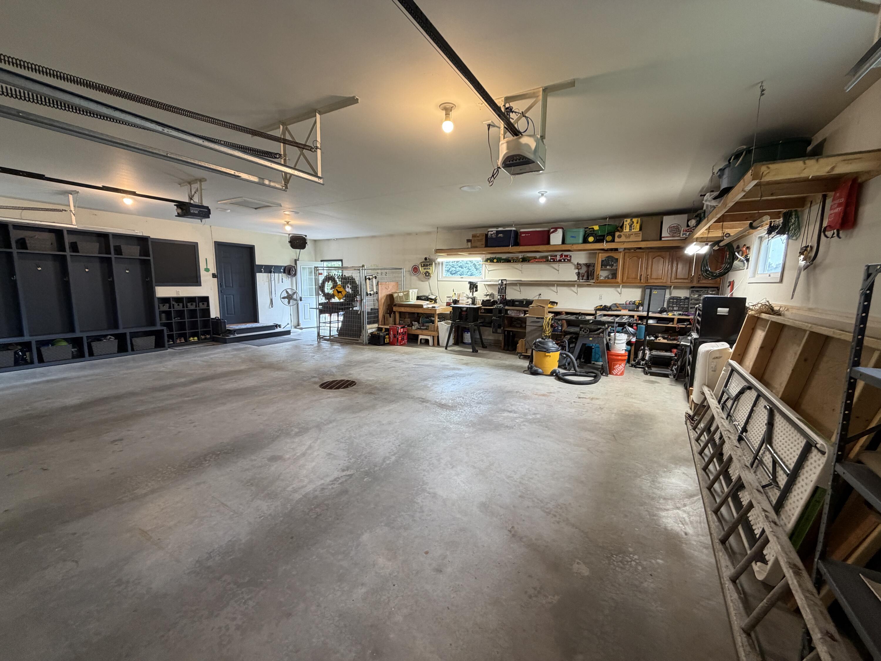 1010 Chalkstone Dr