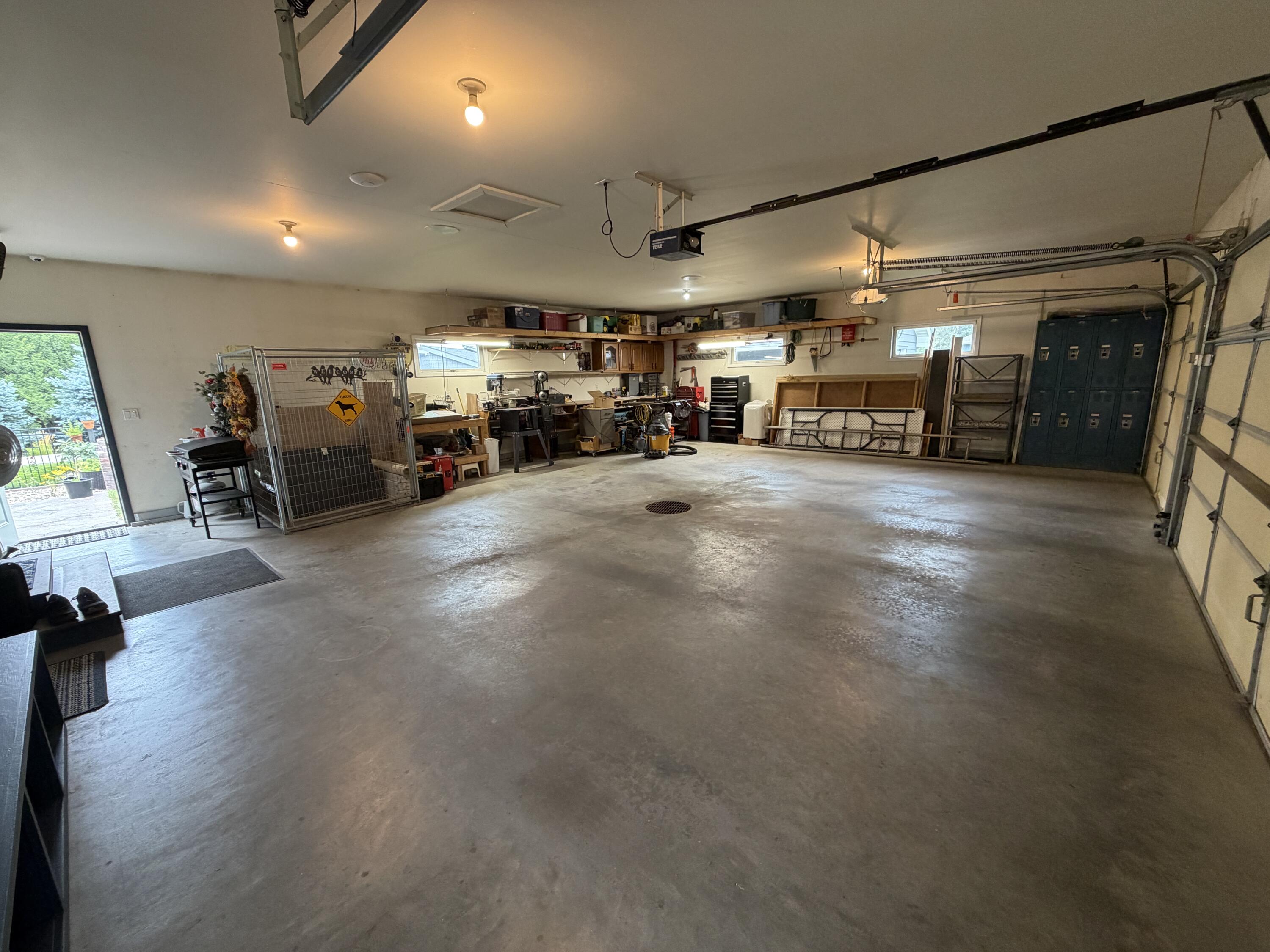 1010 Chalkstone Dr