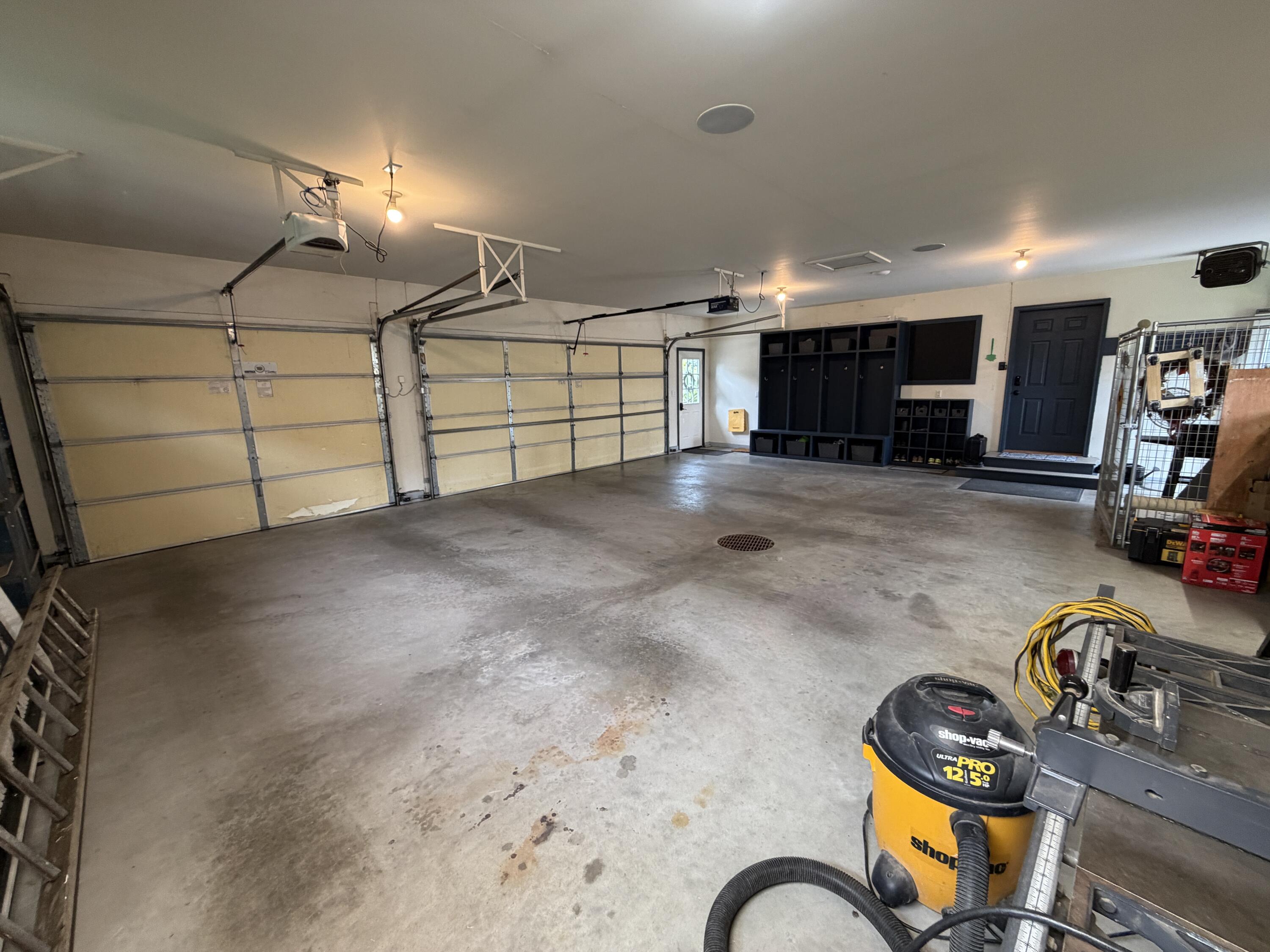 1010 Chalkstone Dr