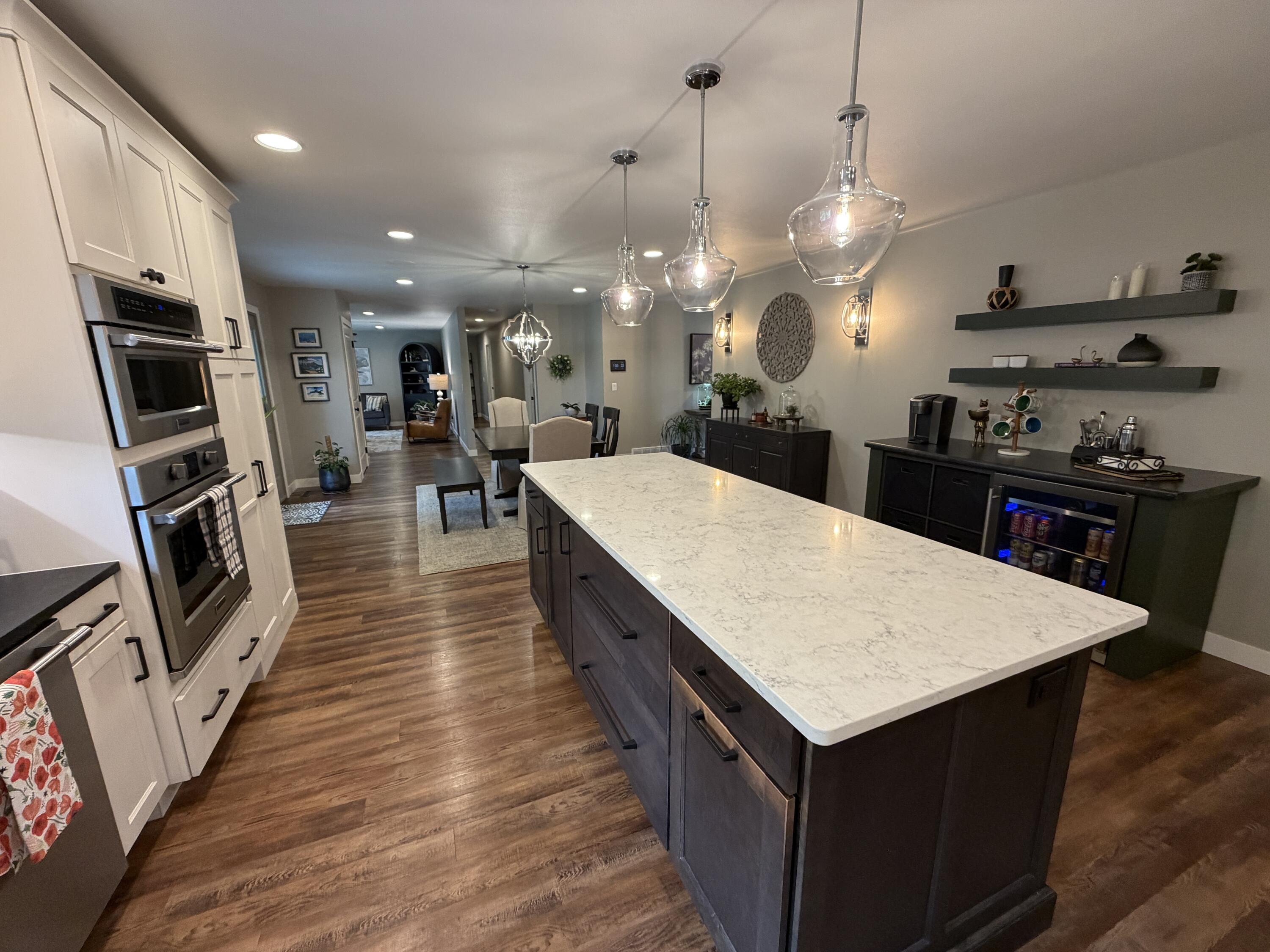 1010 Chalkstone Dr